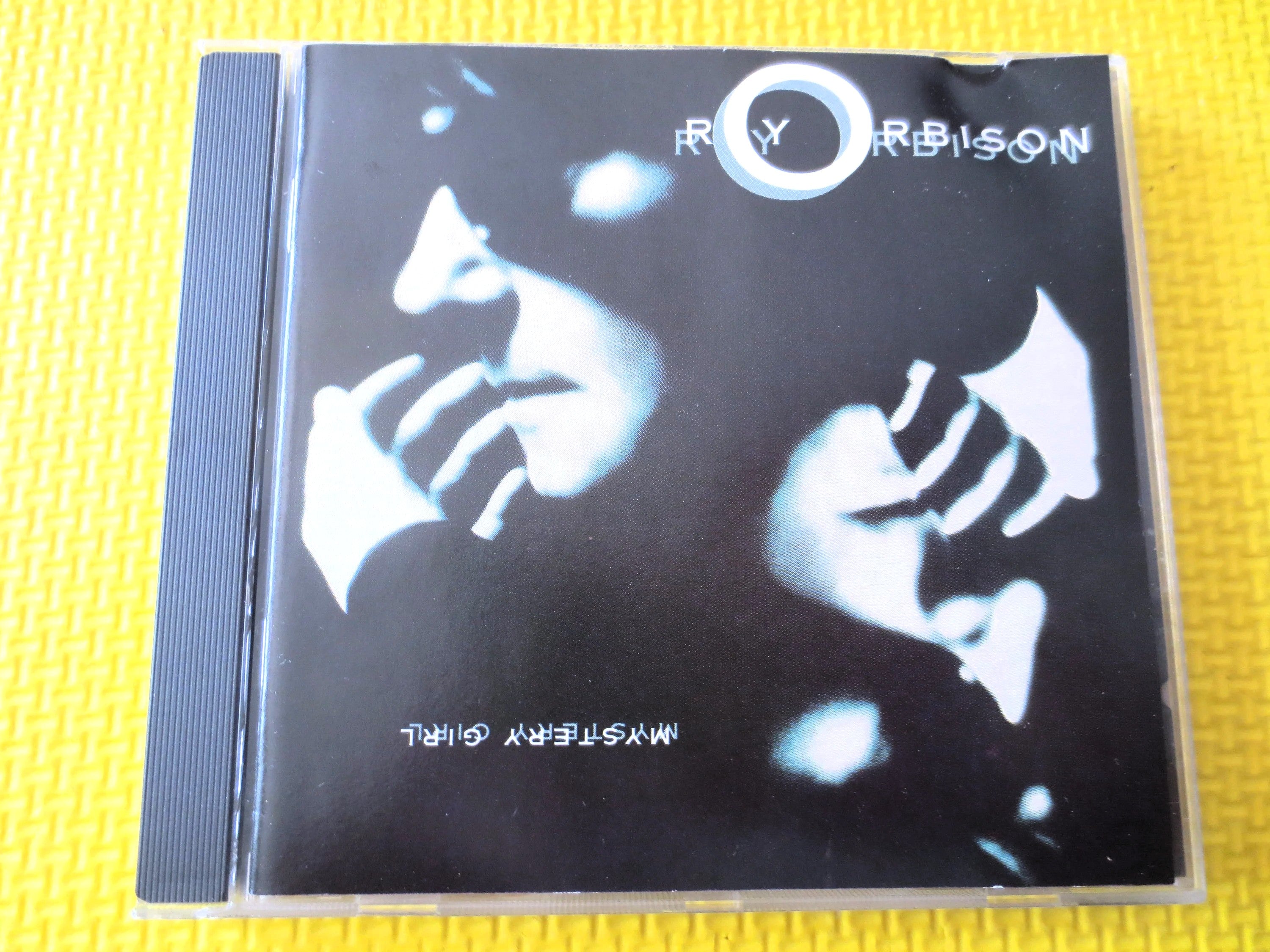 ROY ORBISON, Mystery Girl, 1988 Compact Disc, Vintage Cd