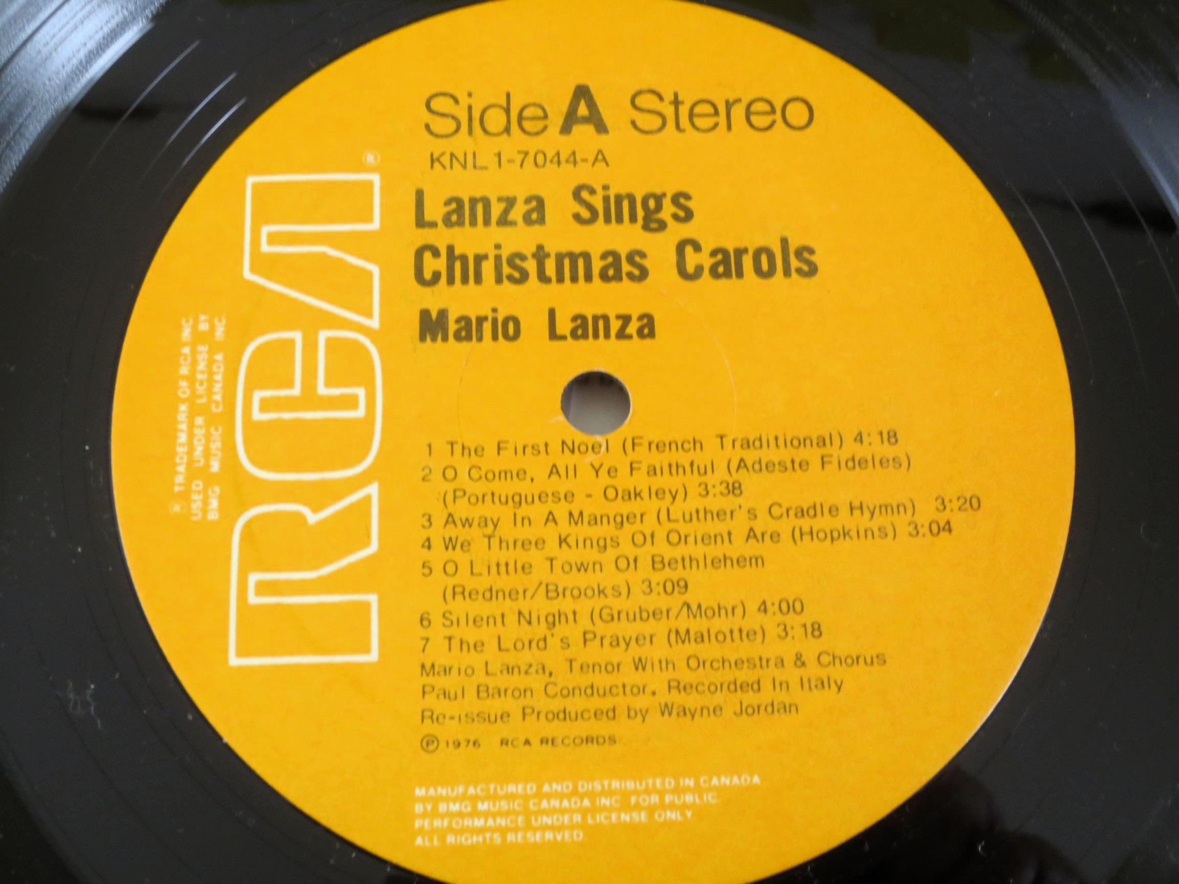 Mario Lanza – Lanza Sings Christmas Carols (1976) Vinyl LP