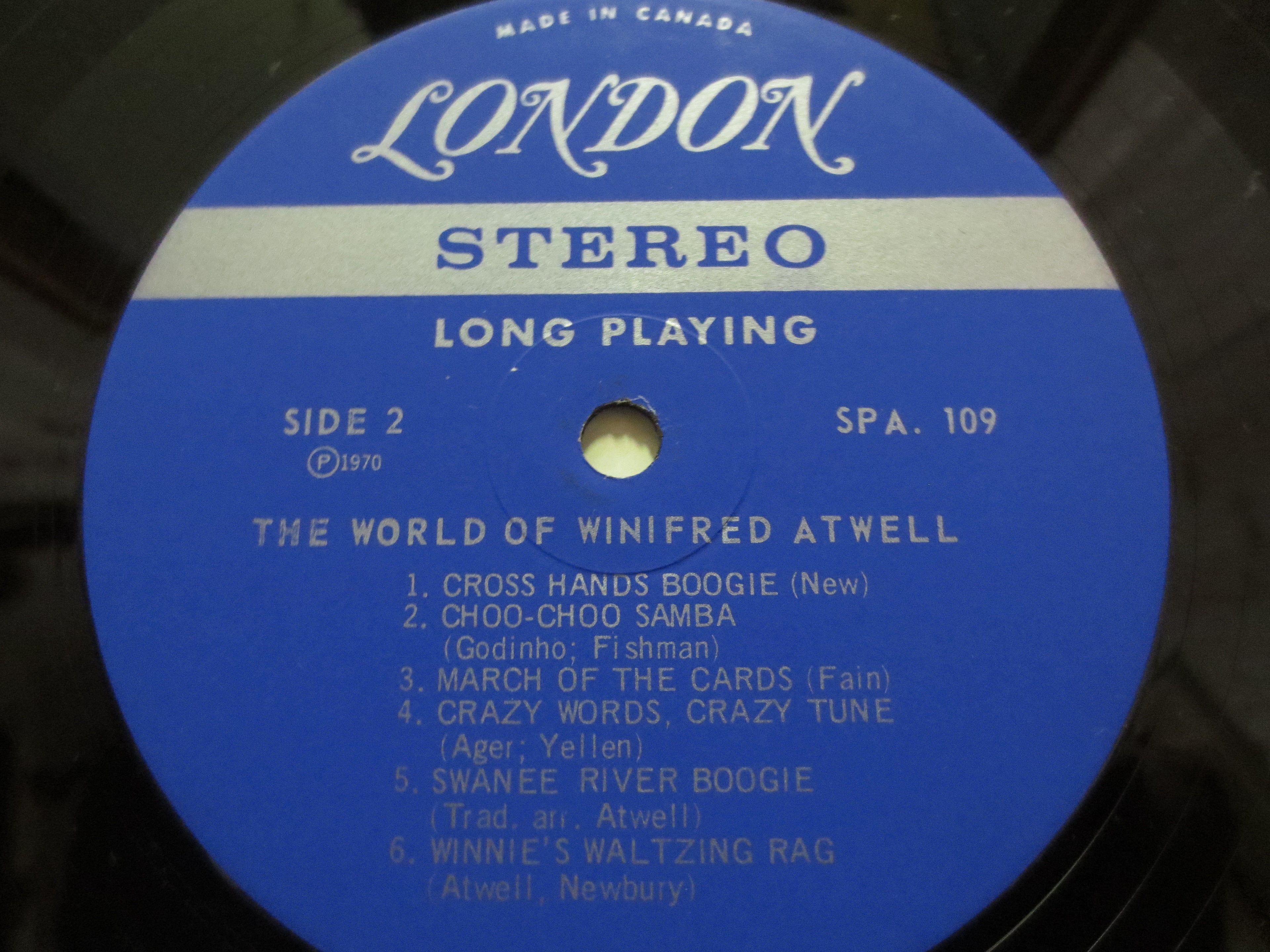 Winifred Atwell – The World of Winifred Atwell (1970) Vinyl LP