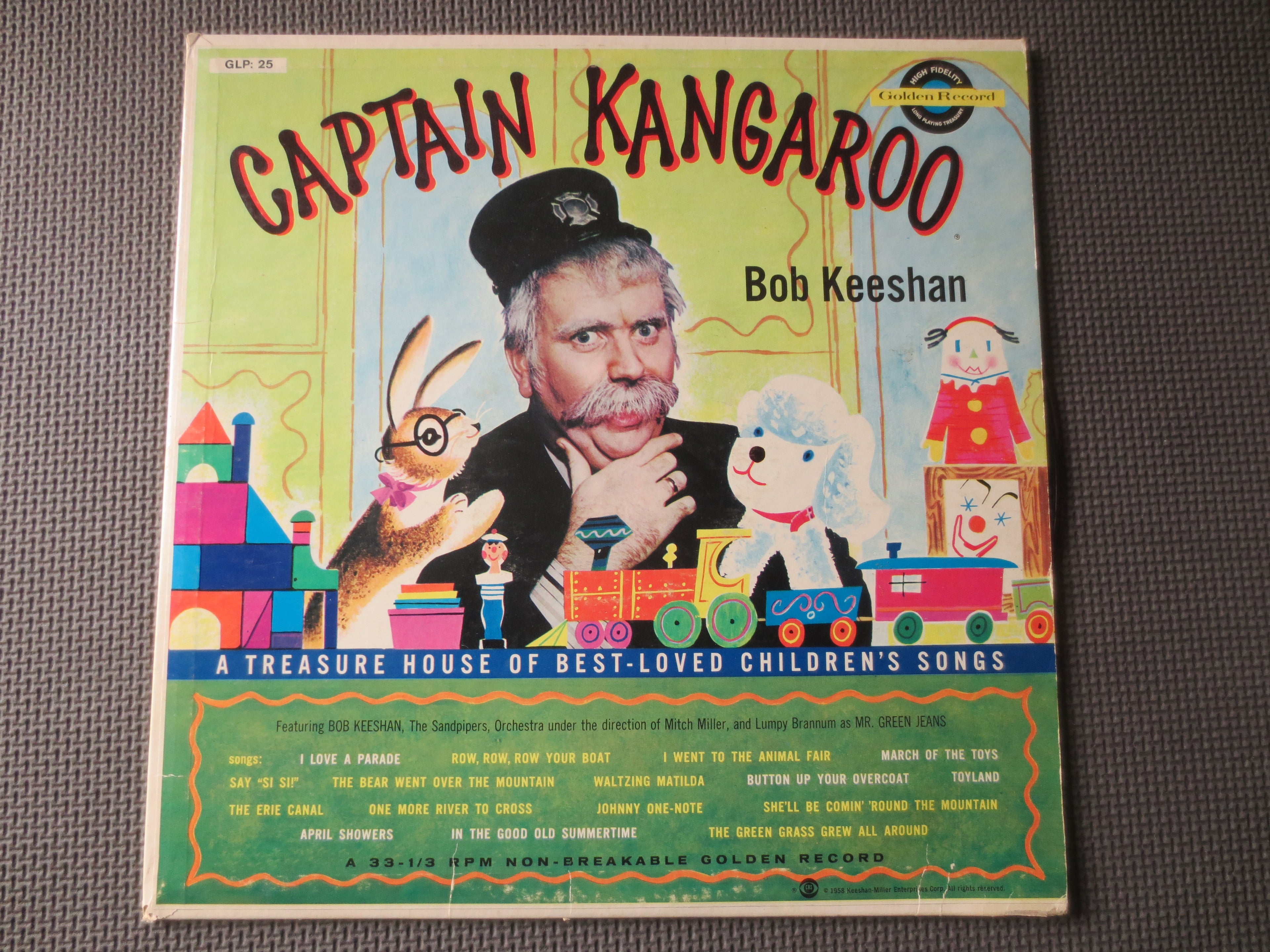 Captain Kangaroo featuring Bob Keeshan (1958) Vinyl LP