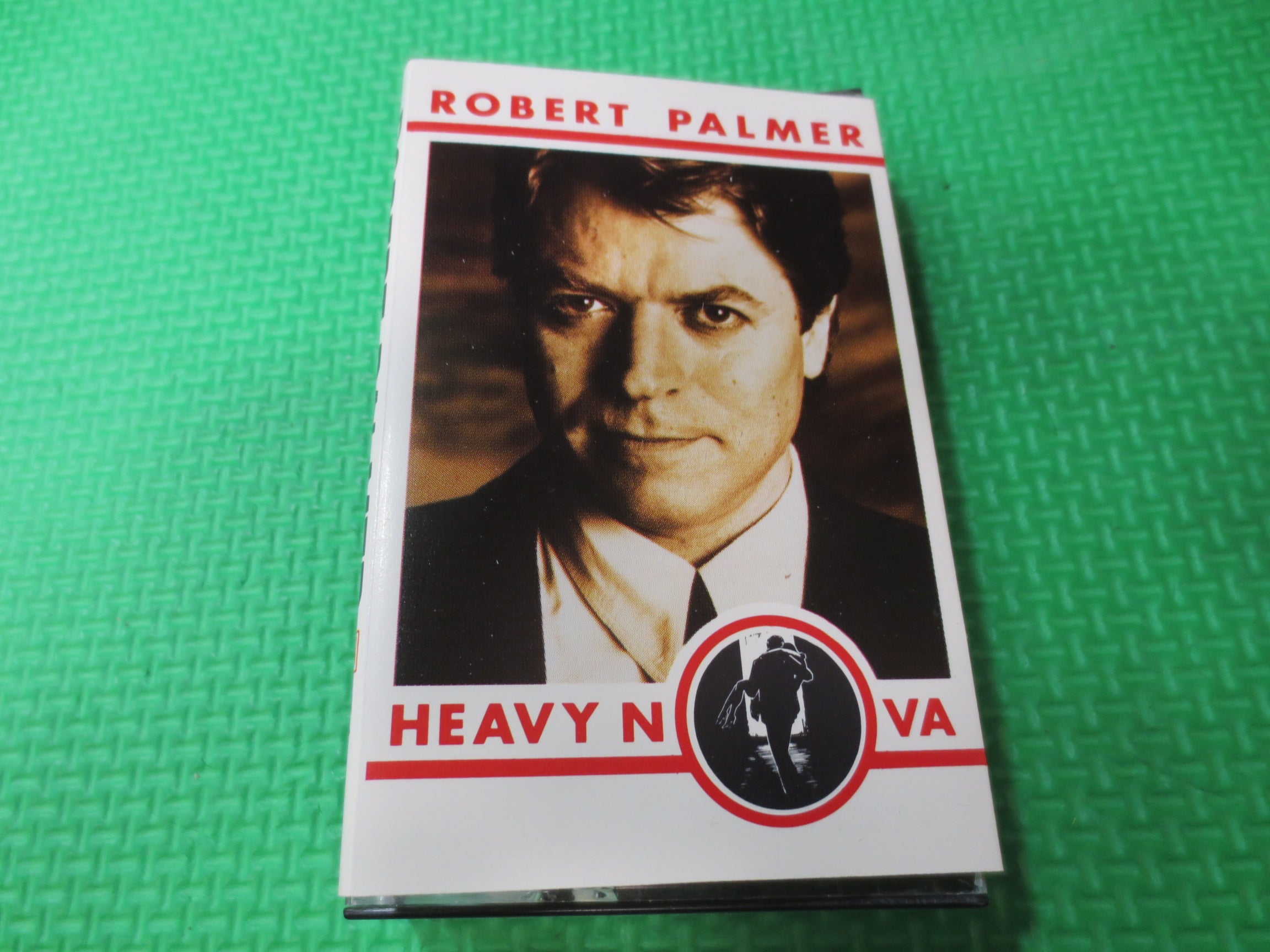 Robert Palmer – Heavy Nova (1988) Cassette