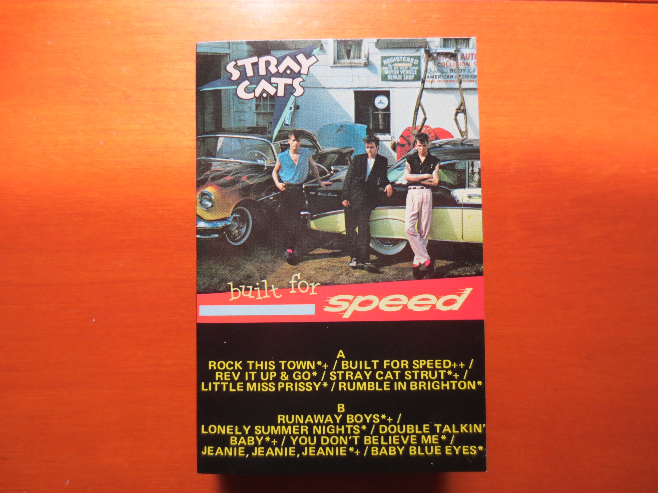 Stray Cats – Built for Speed (1982) Cassette