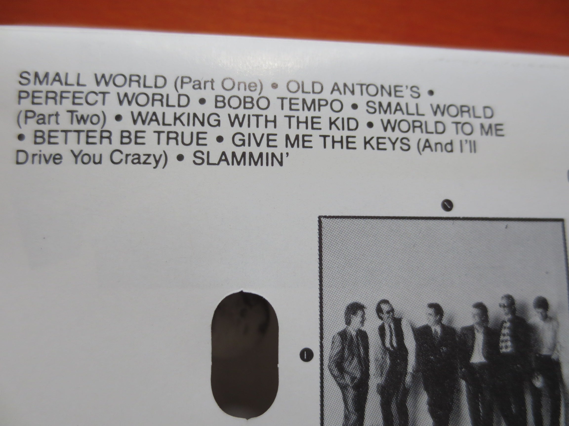 Huey Lewis & the News – Small World (1988) Cassette
