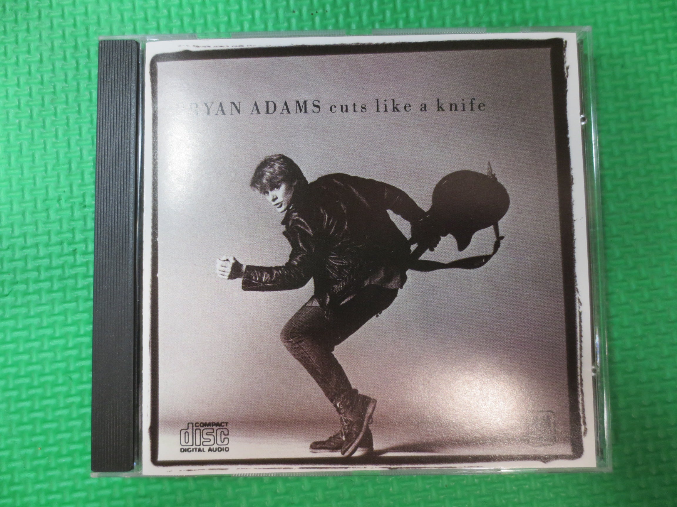 Bryan Adams – Cuts Like a Knife (1983) CD