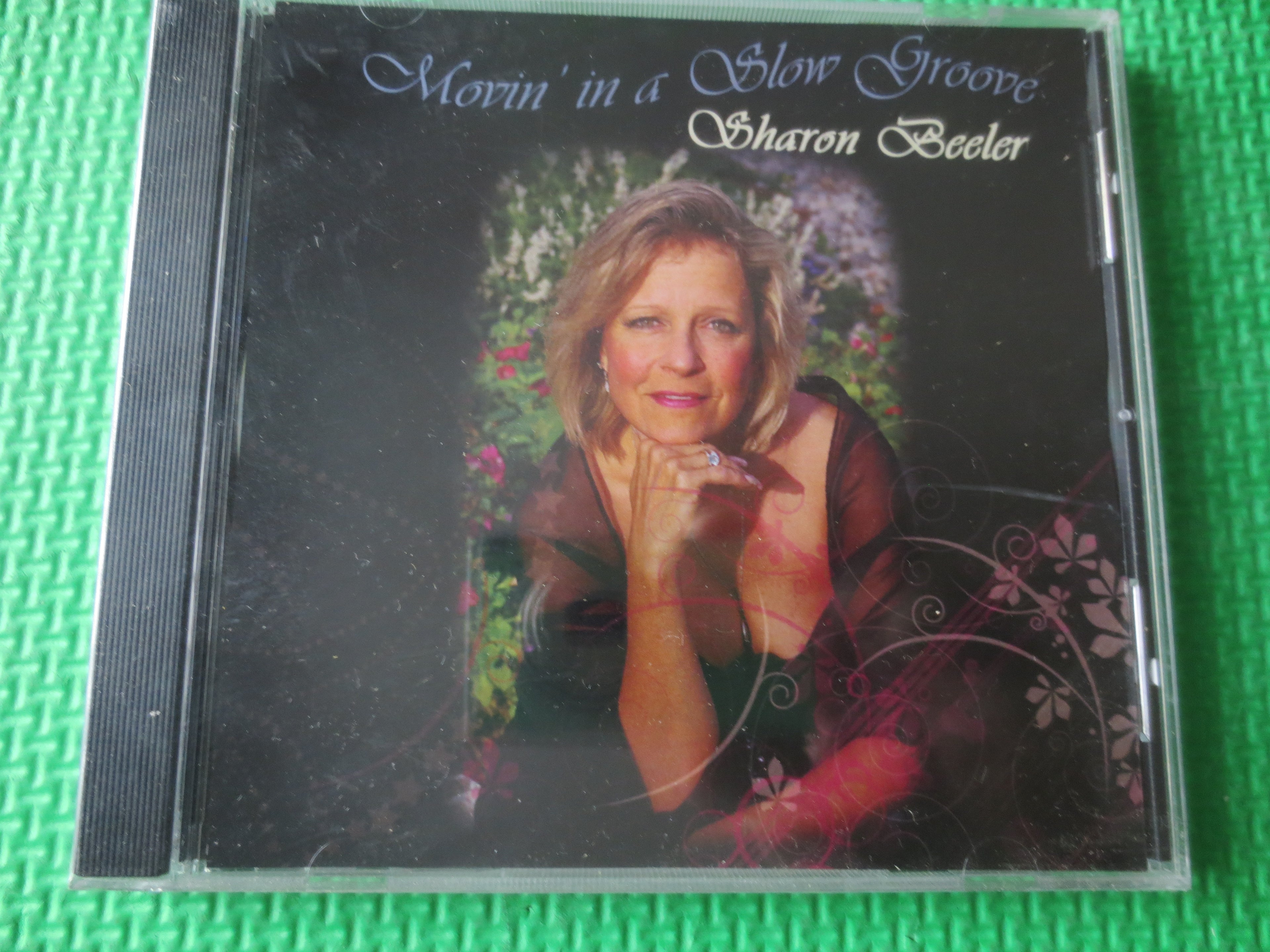 Sharon Beeler – Movin' in a Groove (1994) CD