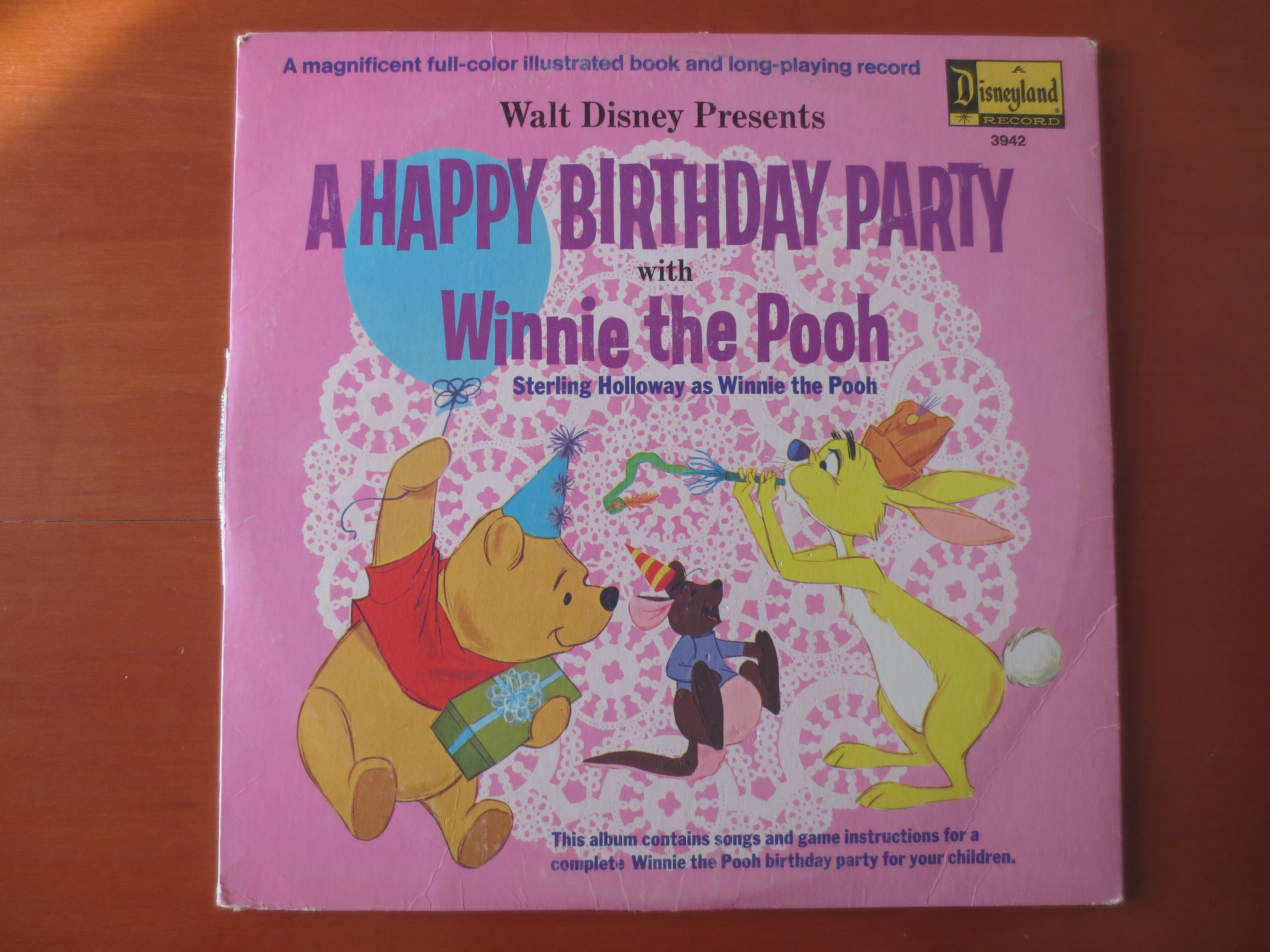 Disneyland – A Happy Birthday Party with Winnie the Pooh (1967) Vinyl LP