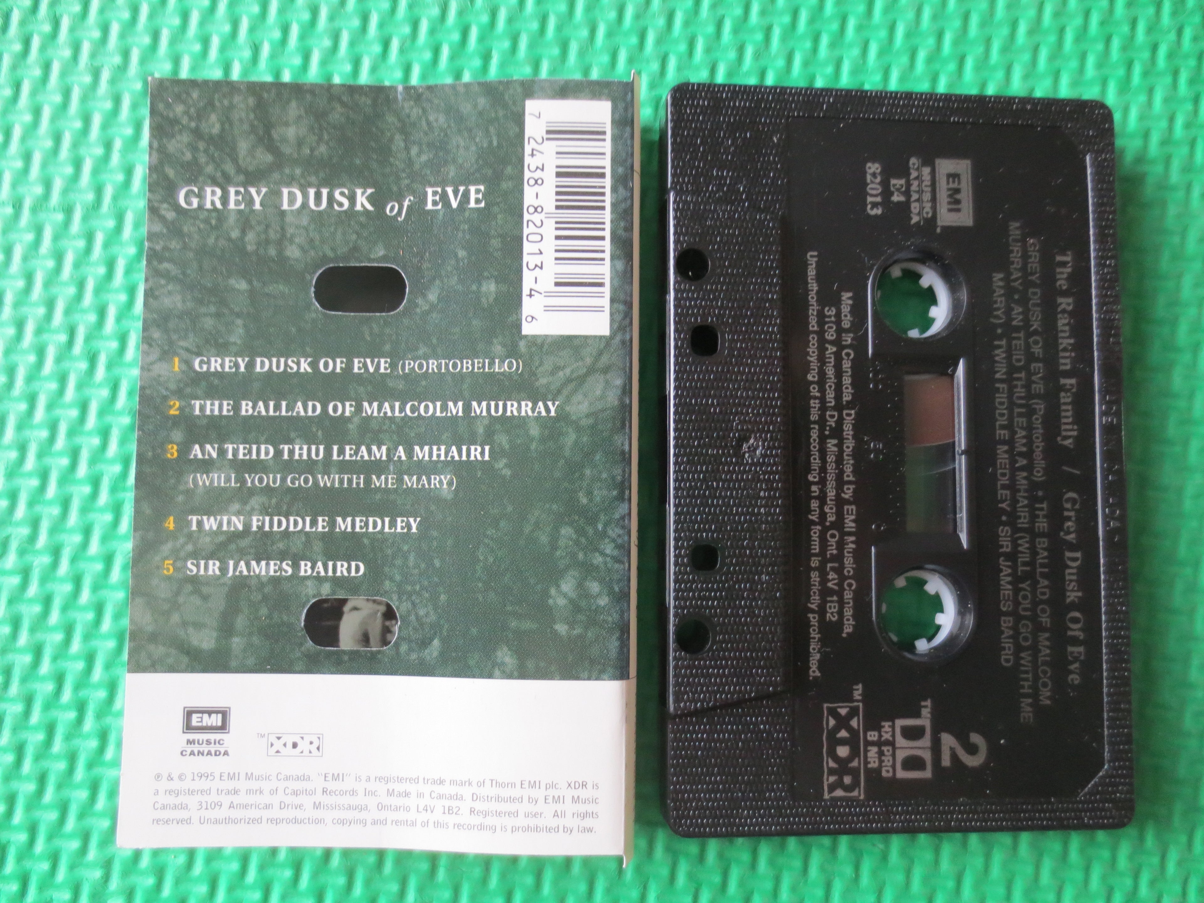 The Rankin Family – Grey Dusk of Eve (1995) Cassette