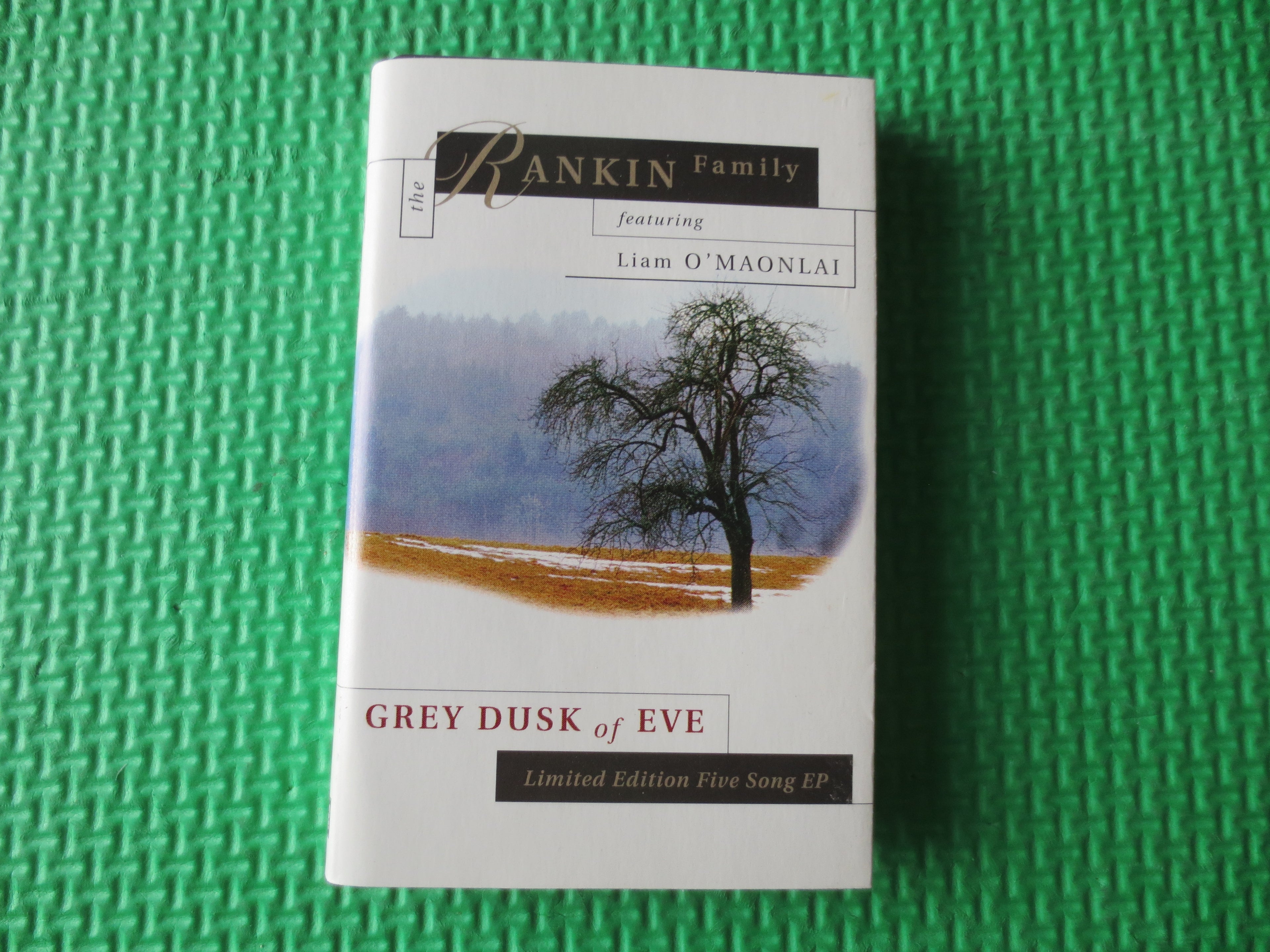 The Rankin Family – Grey Dusk of Eve (1995) Cassette
