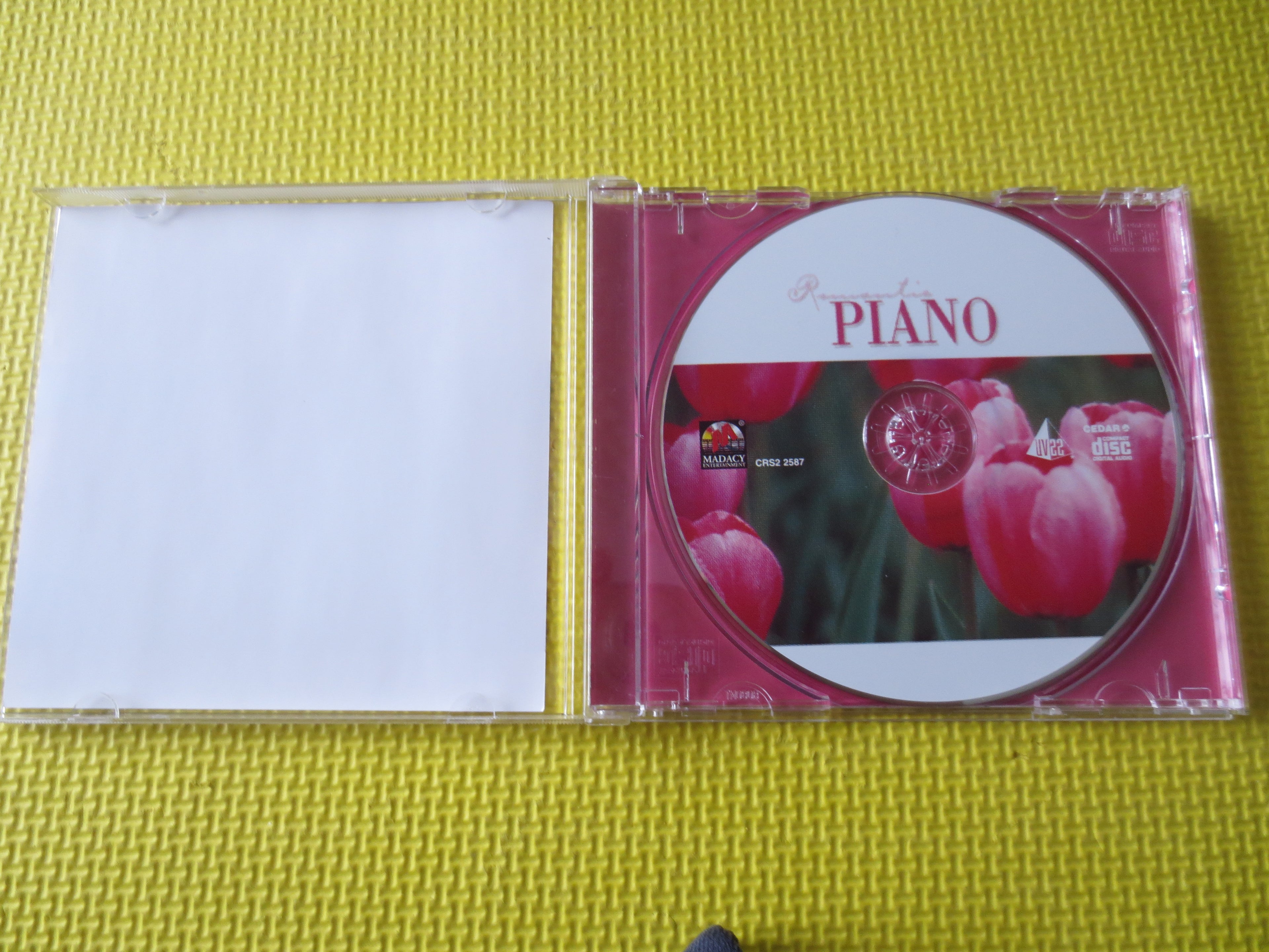 ROMANTIC PIANO, Jim Roberts, 2000 Compact Disc, Vintage Cd
