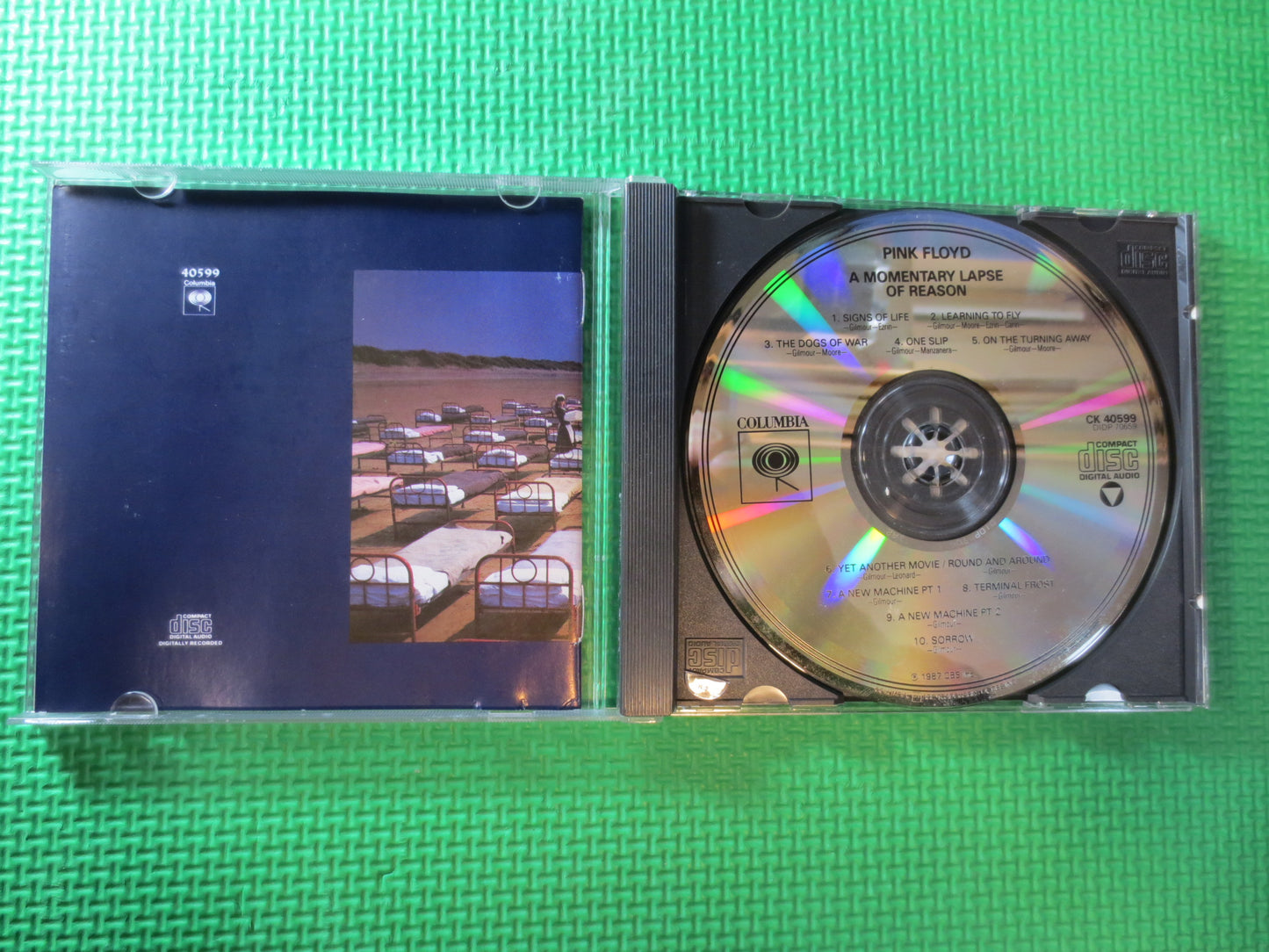 PINK FLOYD, Momentary Lapse of REASON, Pink Floyd Album, Pink Floyd Music, Pink Floyd Song, Rock Cd, 1987 Compact Discs