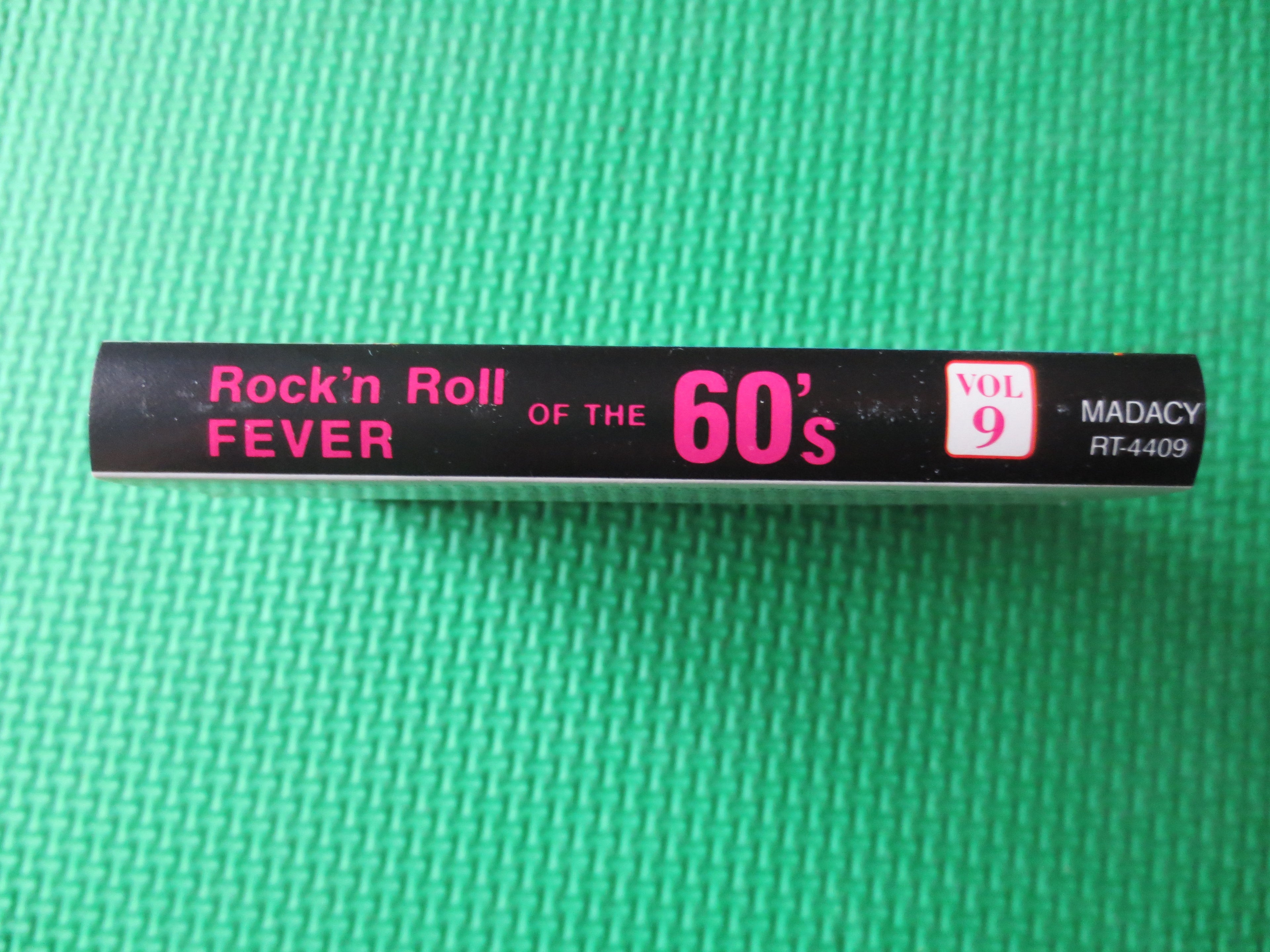 Rock and Roll Vol. 9 – Fever of the 60s (1975) Cassette