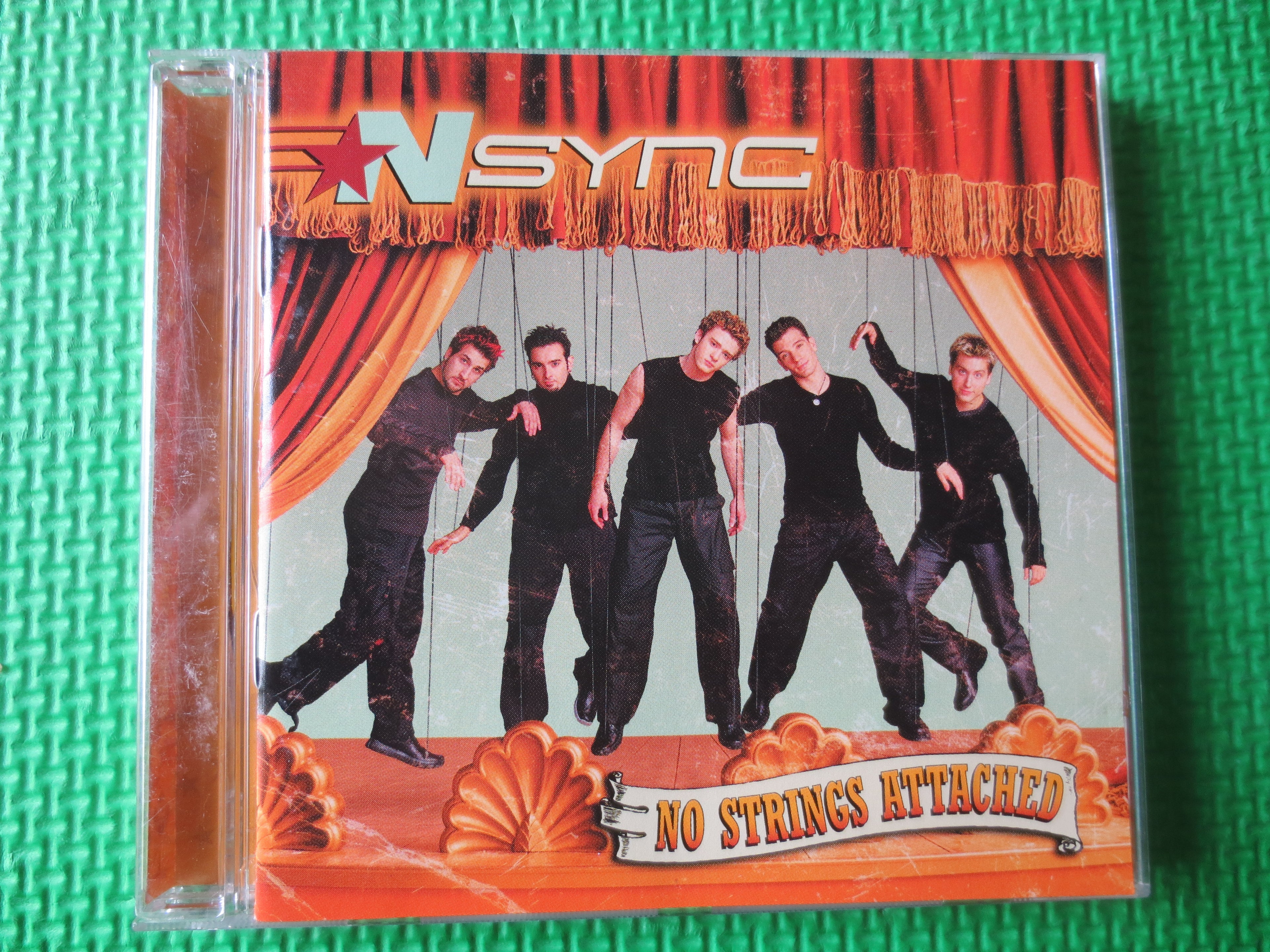 NSYNC – No Strings Attached (2000) CD