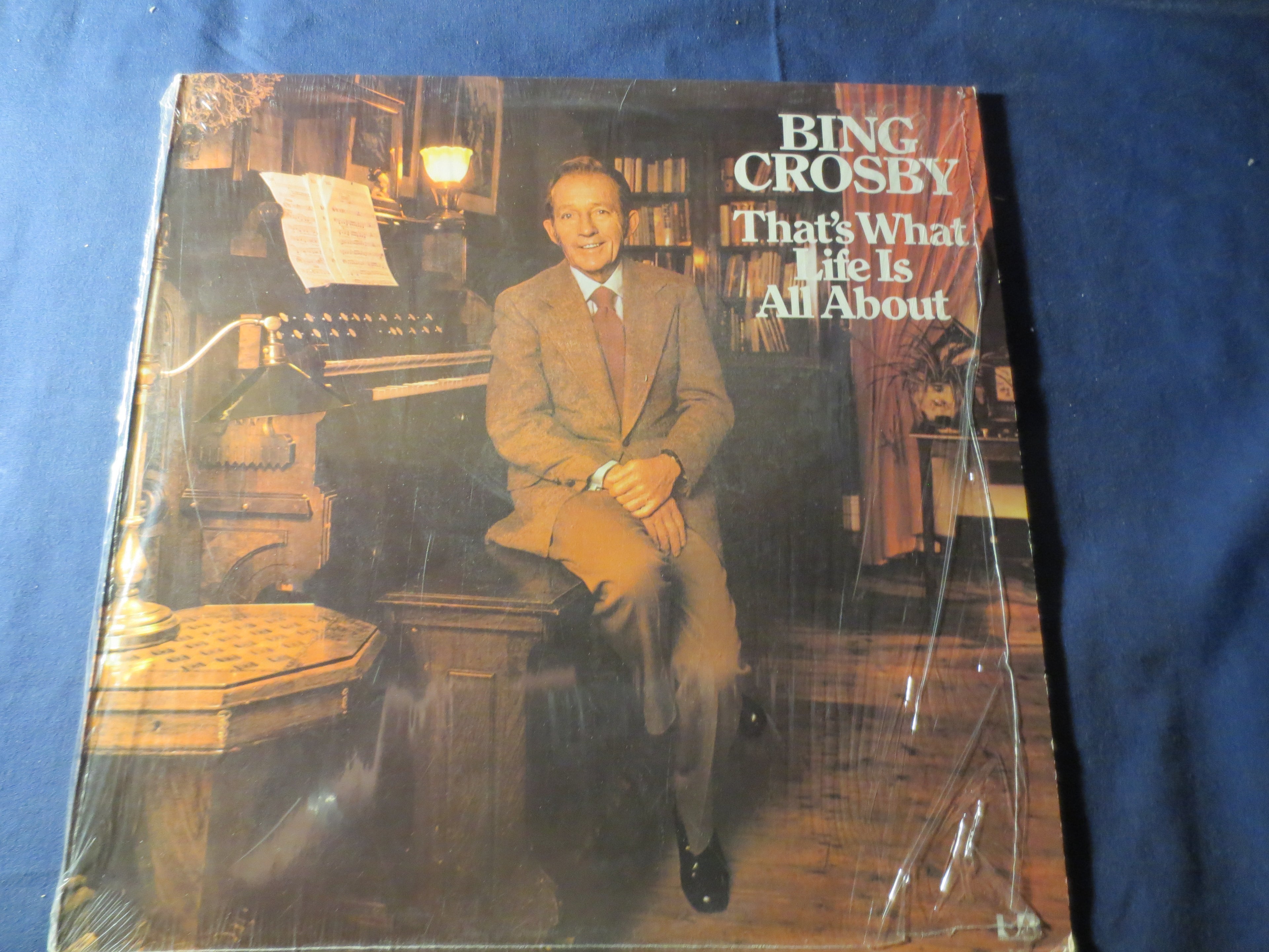 Bing Crosby – That's What Life Is All About (1975) Vinyl LP