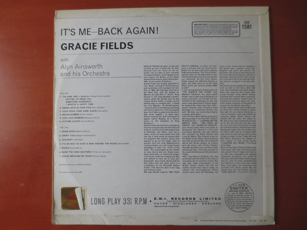 Gracie Fields – It's Me - Back Again (1965) Vinyl LP