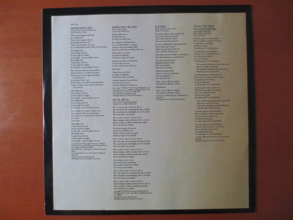 Julio Iglesias – 1100 Bel Air Place (1984) Vinyl LP