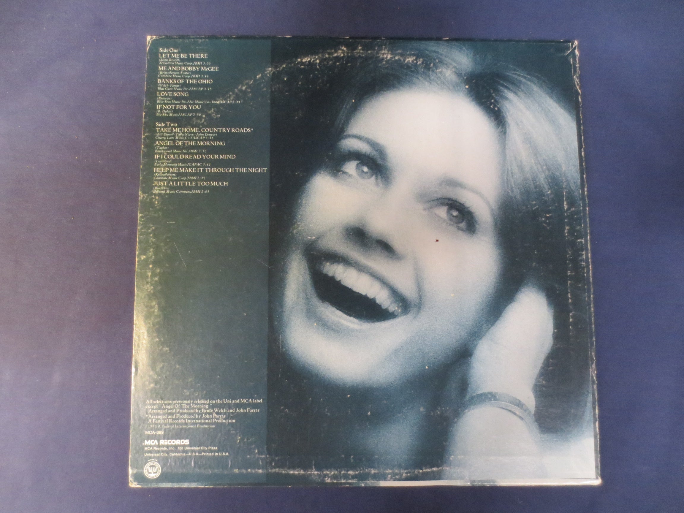 Olivia Newton-John – Let Me Be There (1973) Vinyl LP