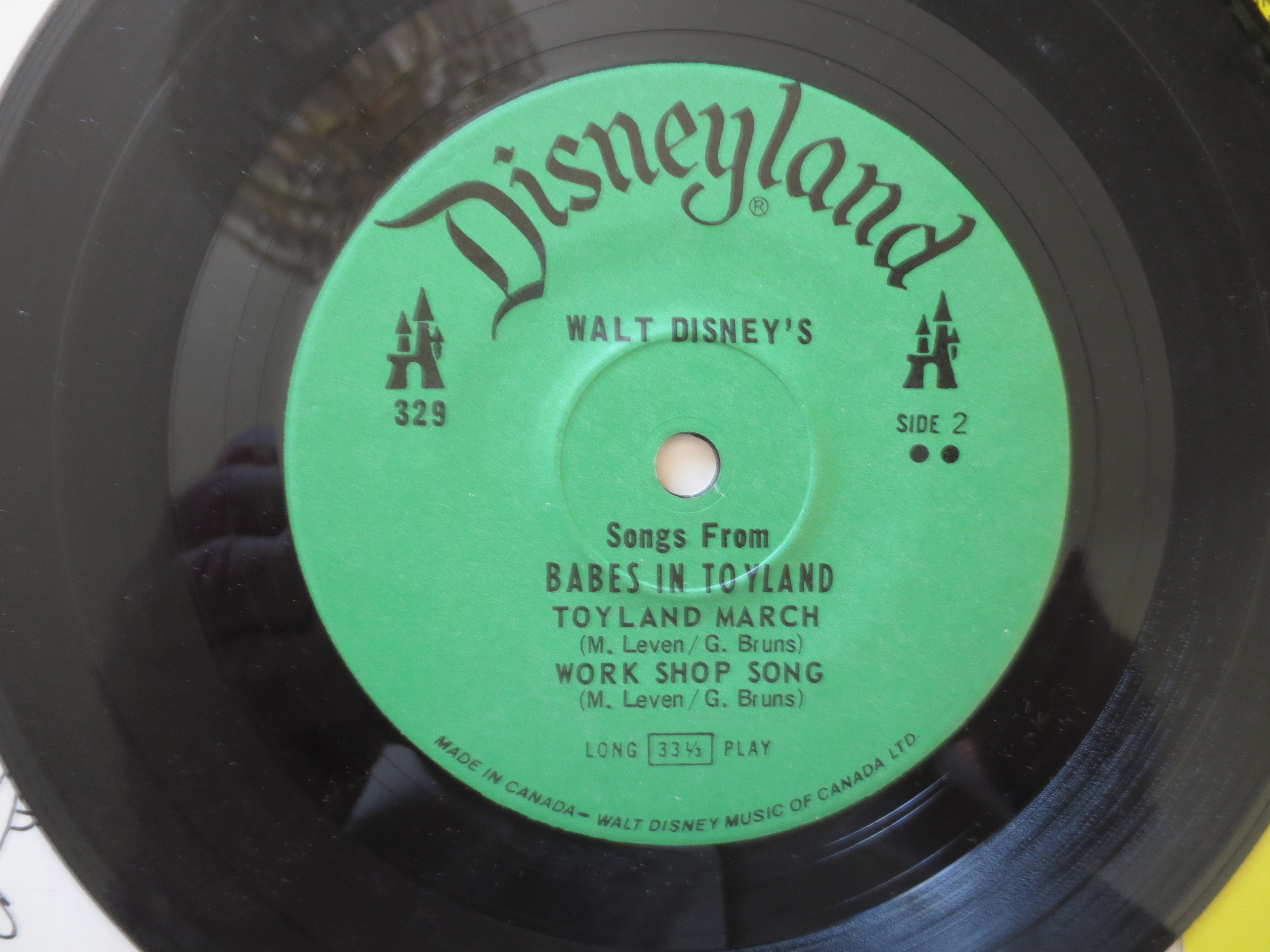 Disney – Babes in Toyland (1978) Vinyl LP with 24-Page Colour Book
