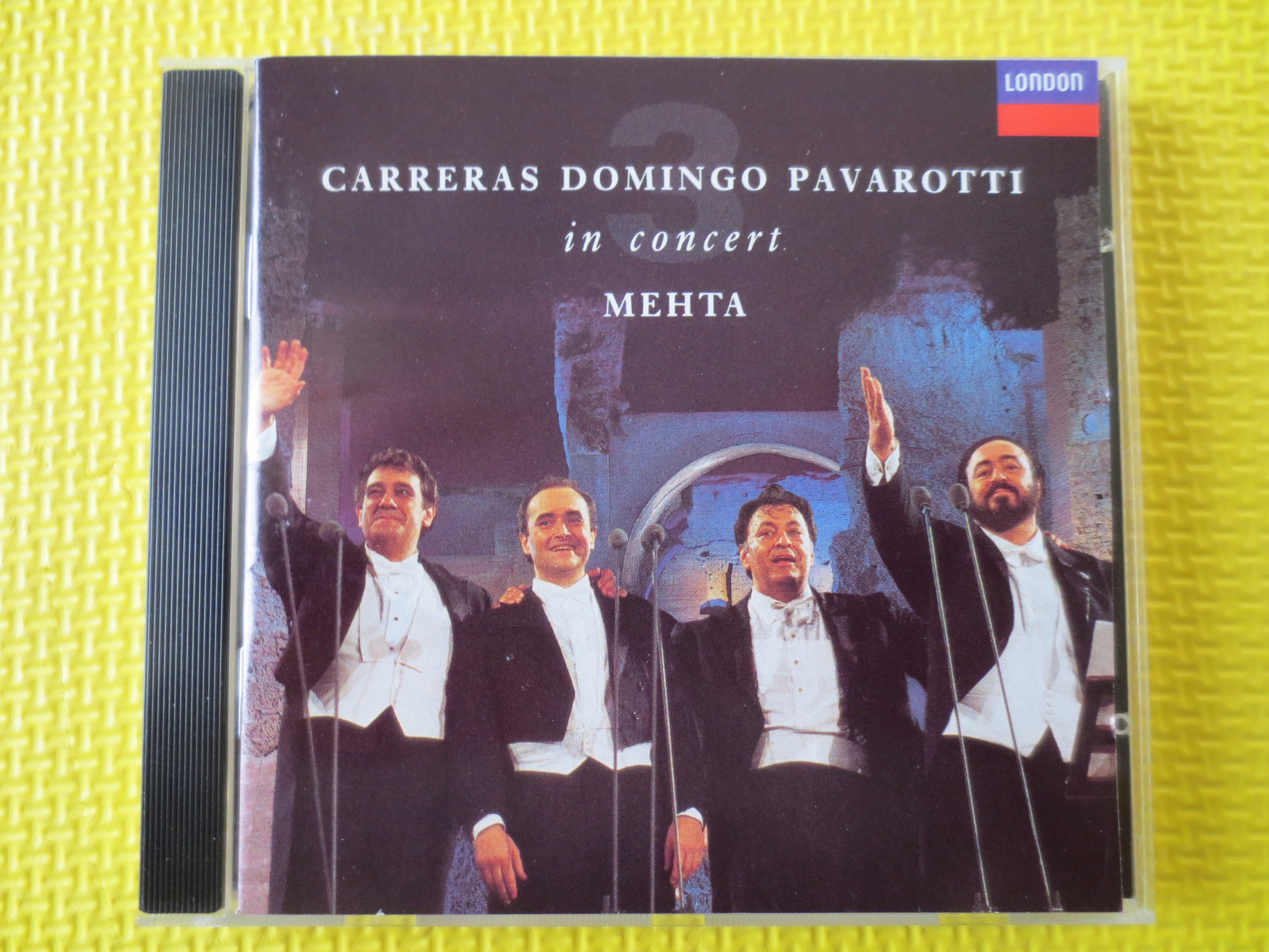 The Three Tenors – Pavarotti, Domingo & Carreras (1990) CD