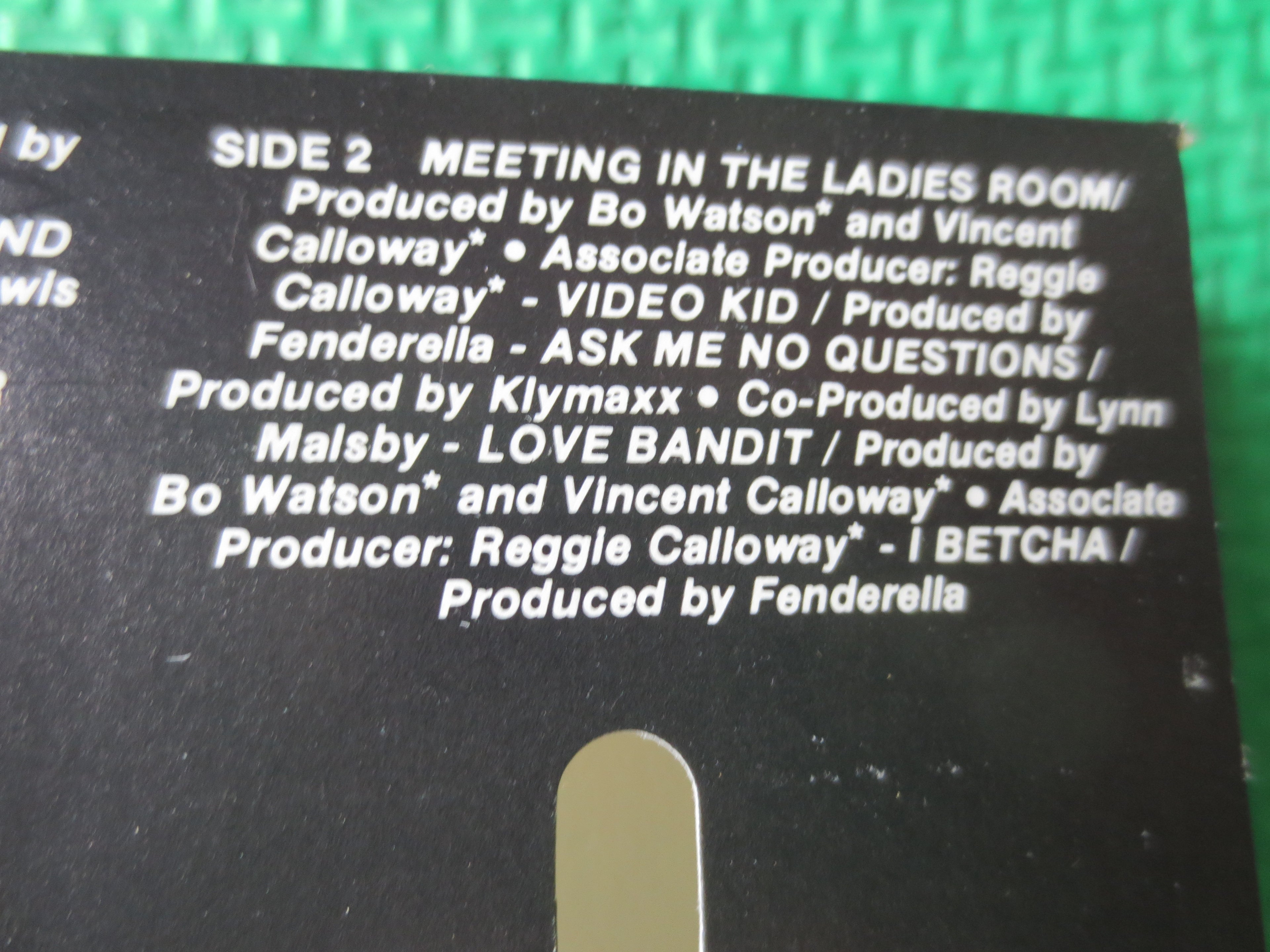 Klymaxx – Meeting in the Ladies Room (1984) Cassette
