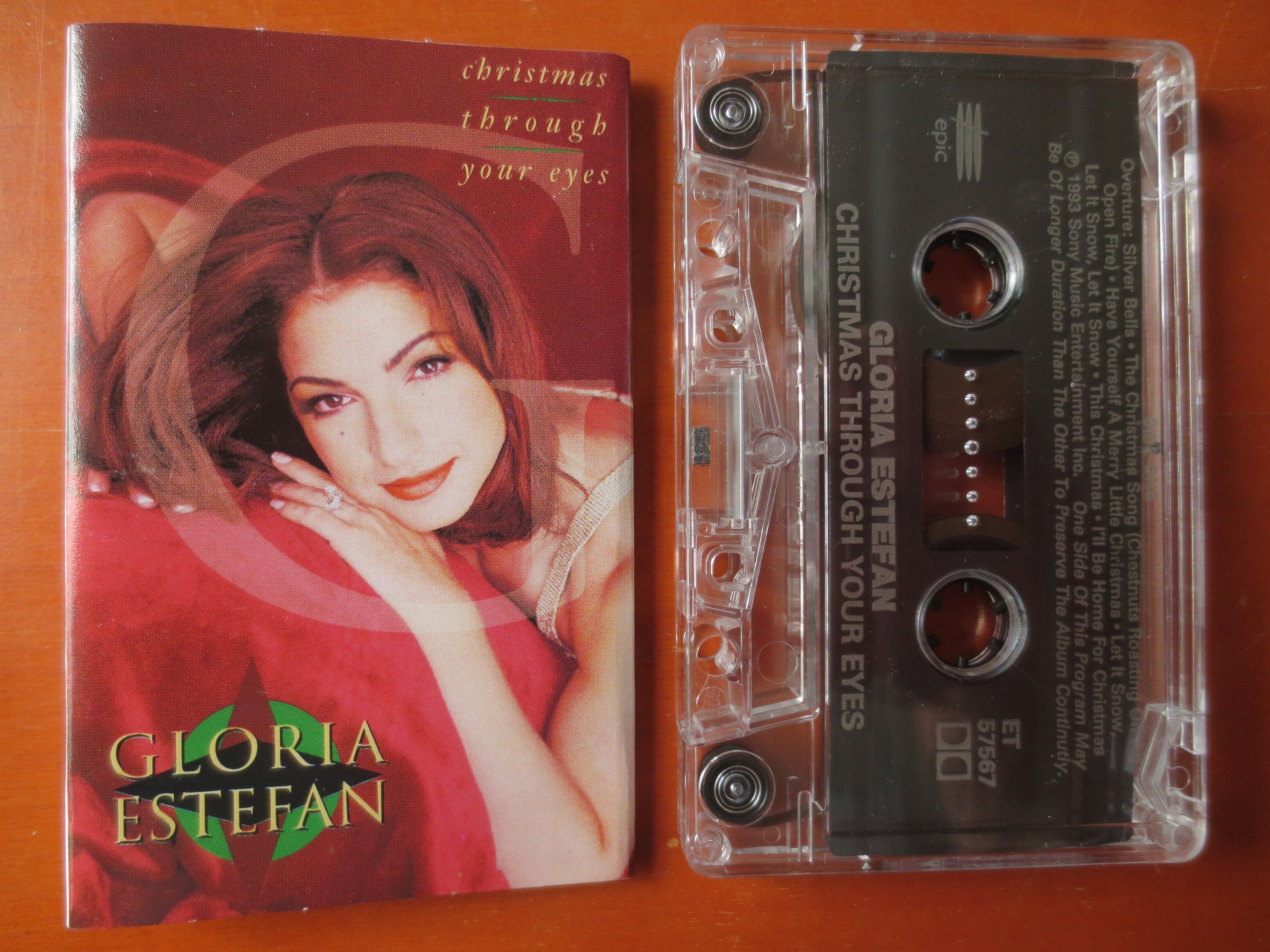 Gloria Estefan – Christmas Through Your Eyes (1993) Cassette