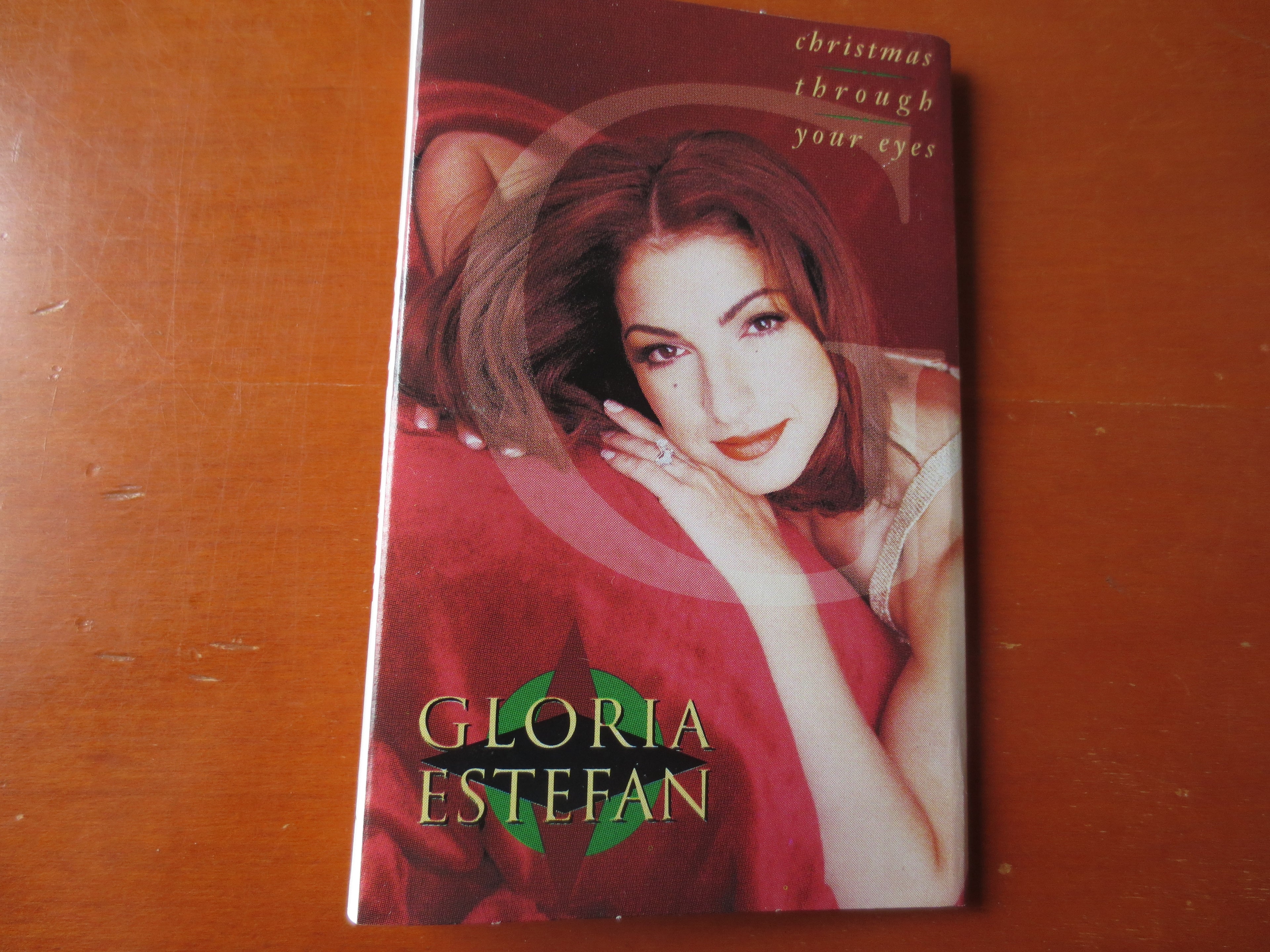 Gloria Estefan – Christmas Through Your Eyes (1993) Cassette