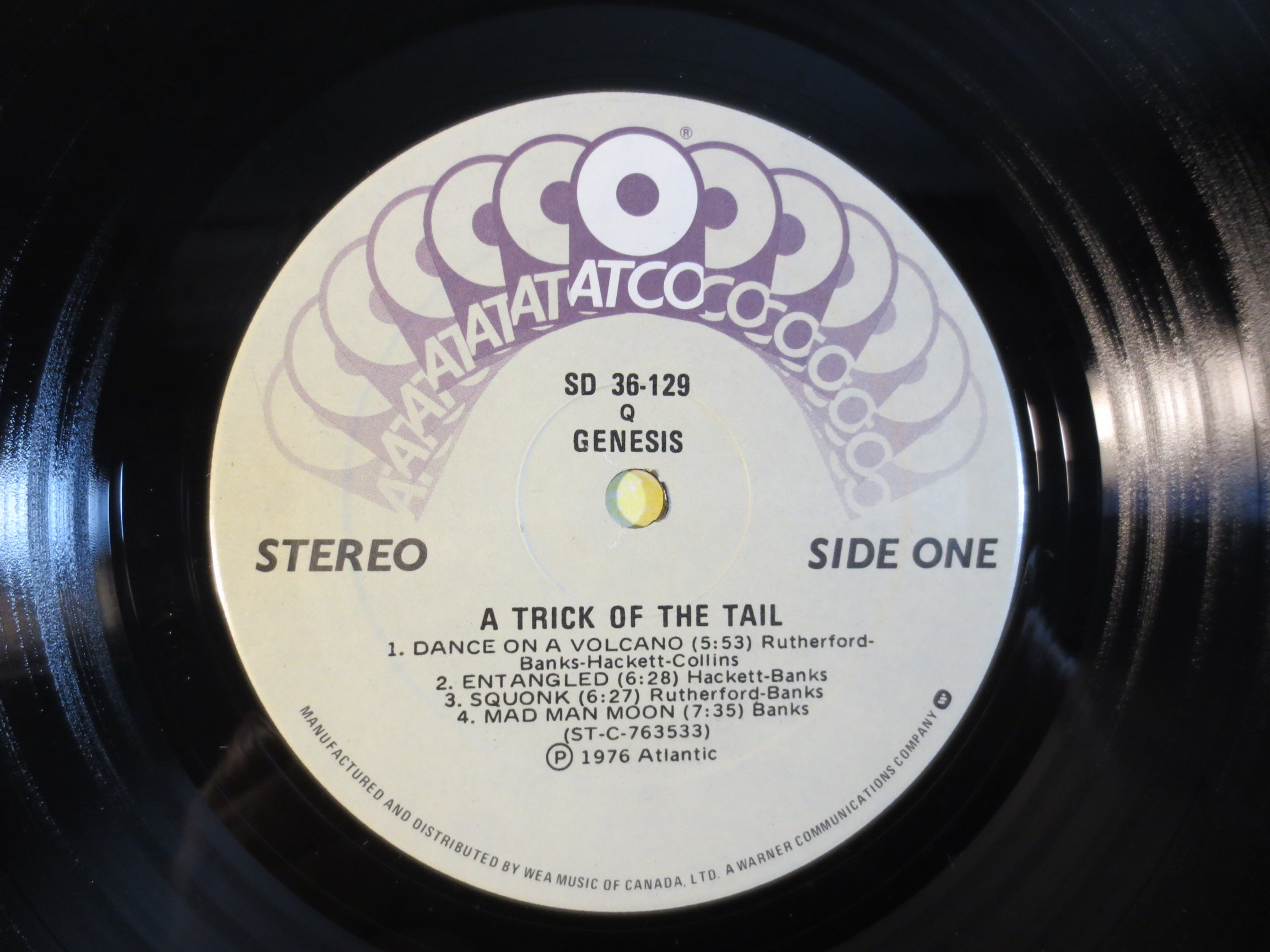 Genesis – A Trick of the Tail (1976) Vinyl LP