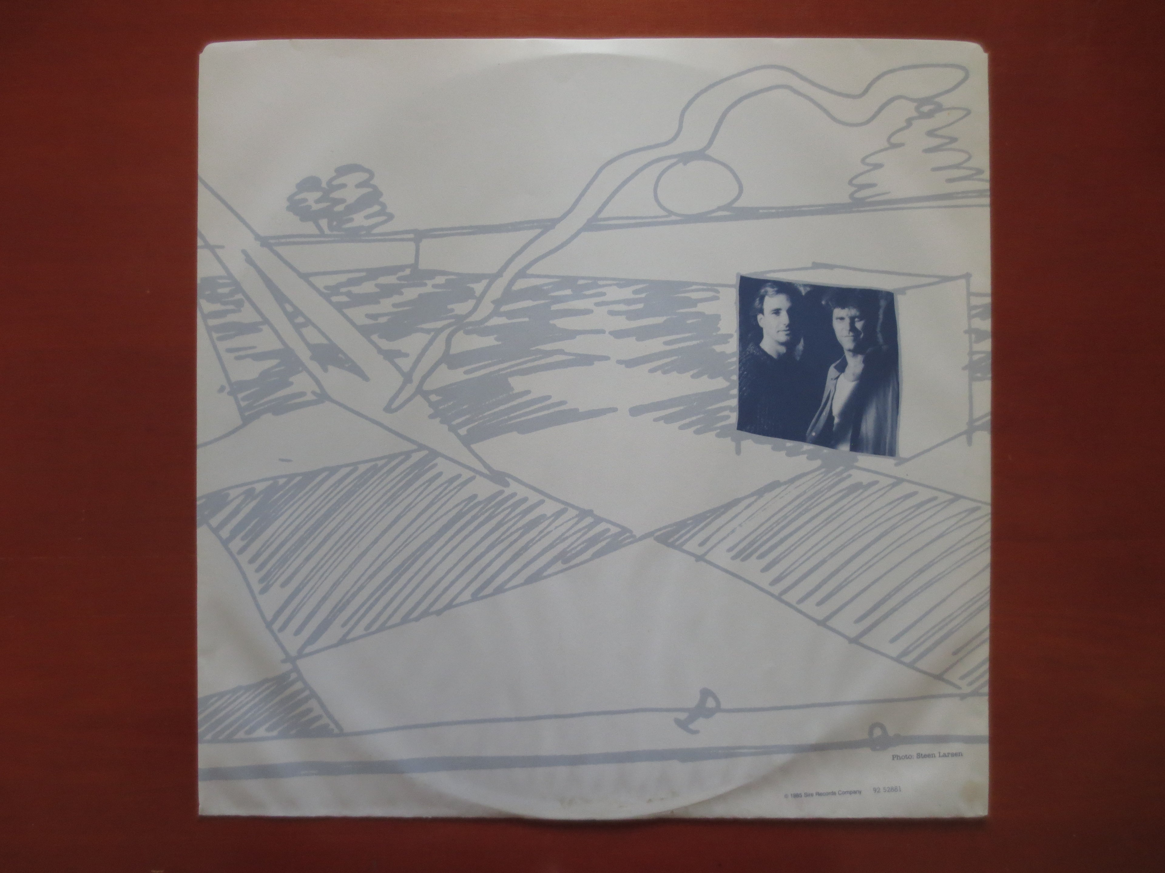 Laid Back – Play It Straight (1985) Vinyl LP