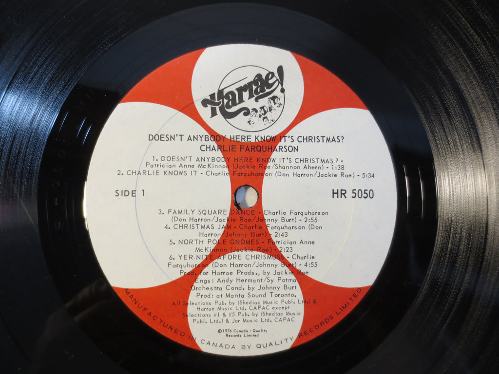 Charlie Farquharson – Doesn't Anybody Here Know It's Christmas? (1976) Vinyl LP