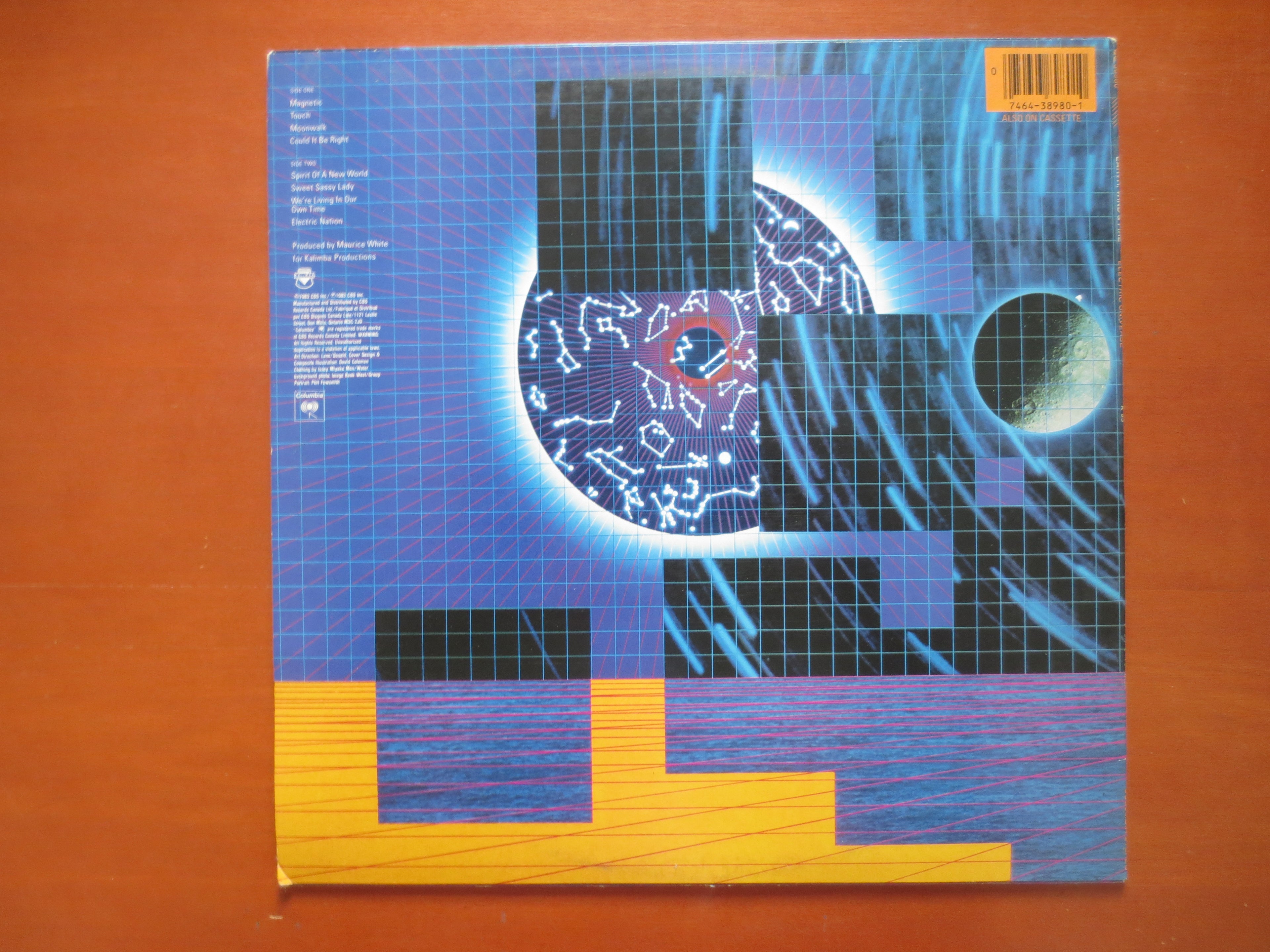 EARTH WIND and FIRE, Electric Universe, Disco Records, Disco Albums, Vintage Vinyl, Pop Album, lps, Vinyl Lp, 1983 Records