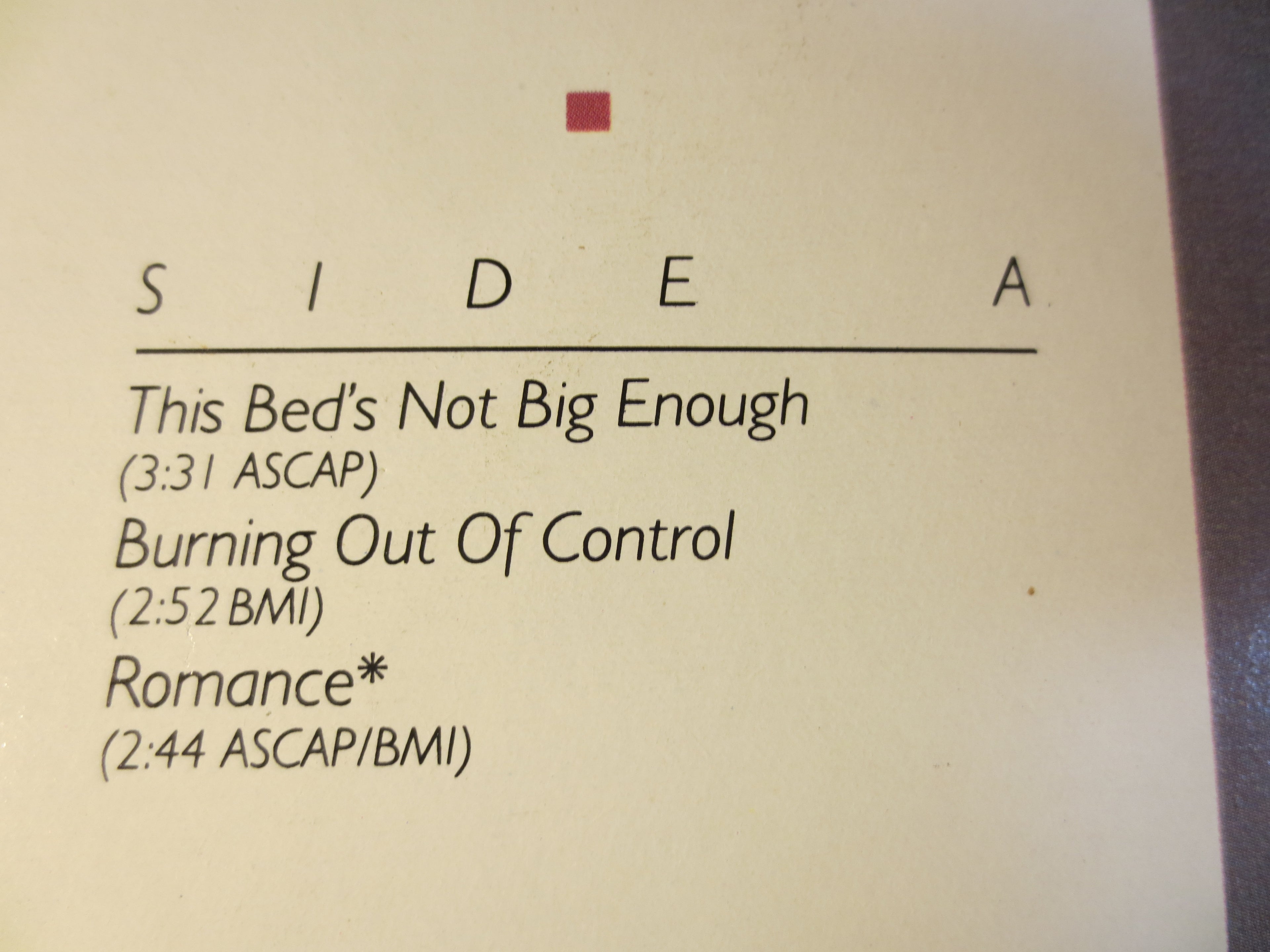 Louise Mandrell – Close Up (1983) [Vinyl LP]