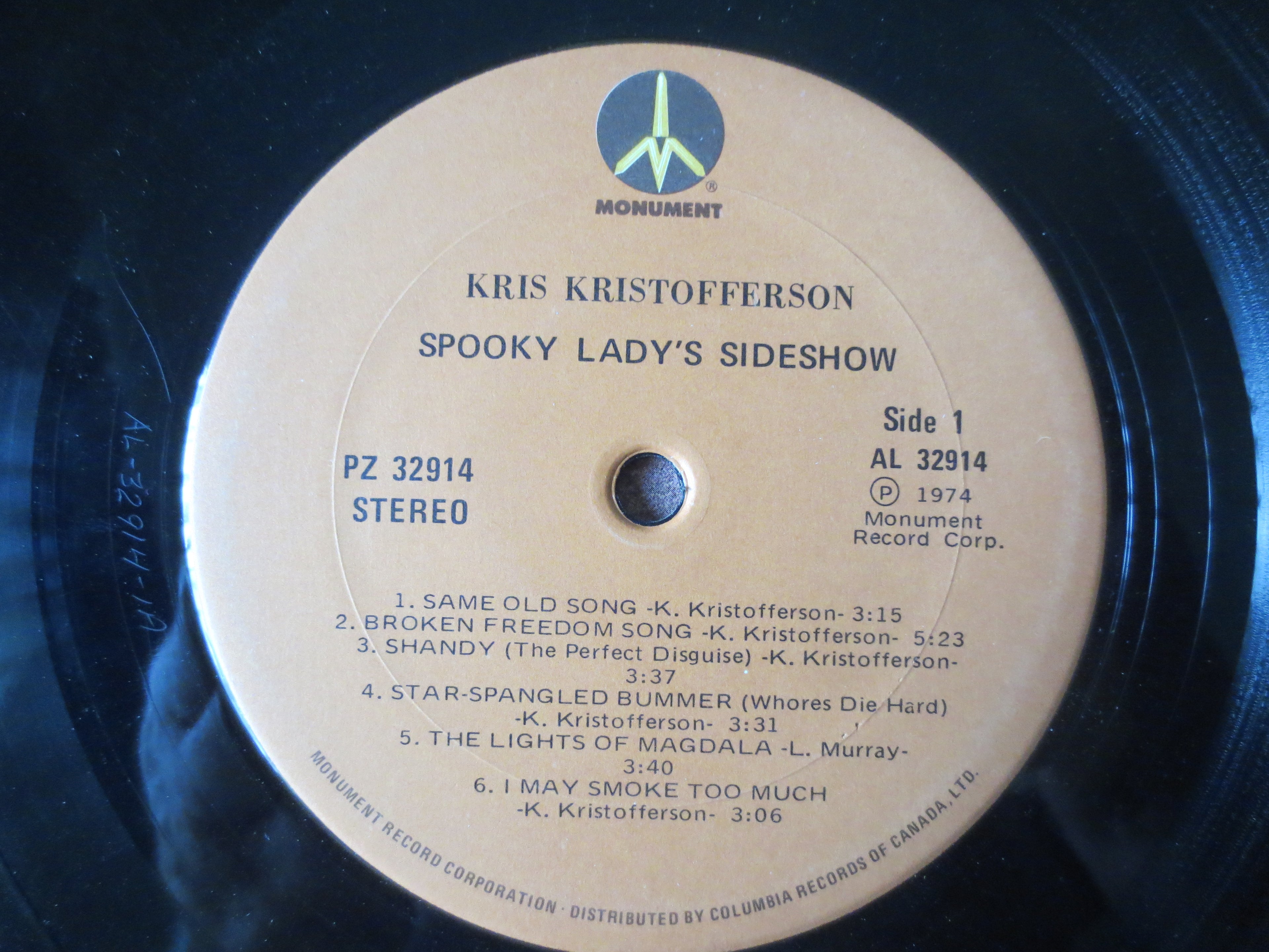 Kris Kristofferson – Spooky Lady's Sideshow (1974) Vinyl LP