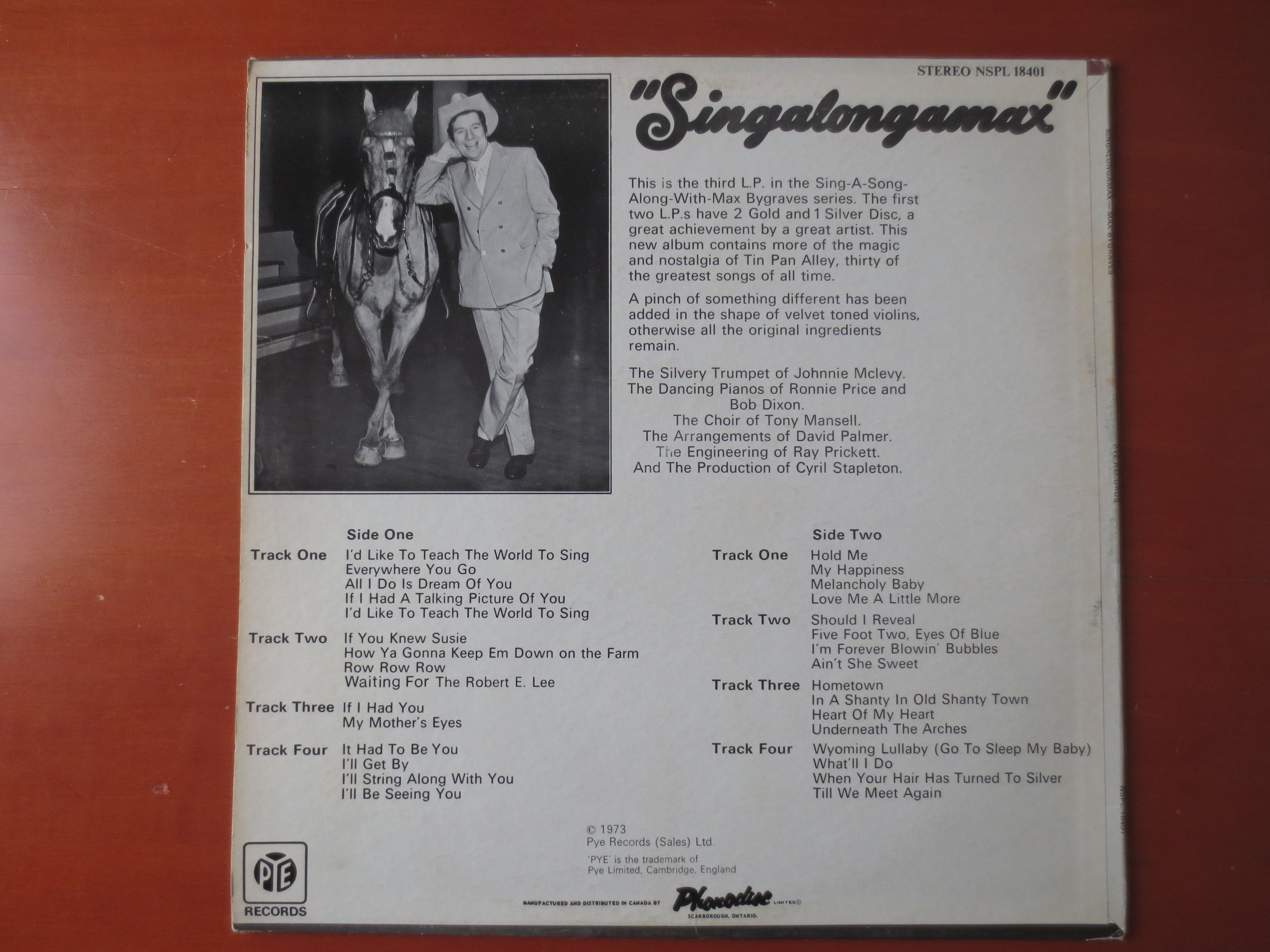Max Bygraves – Singalongamax (1973) Vinyl LP