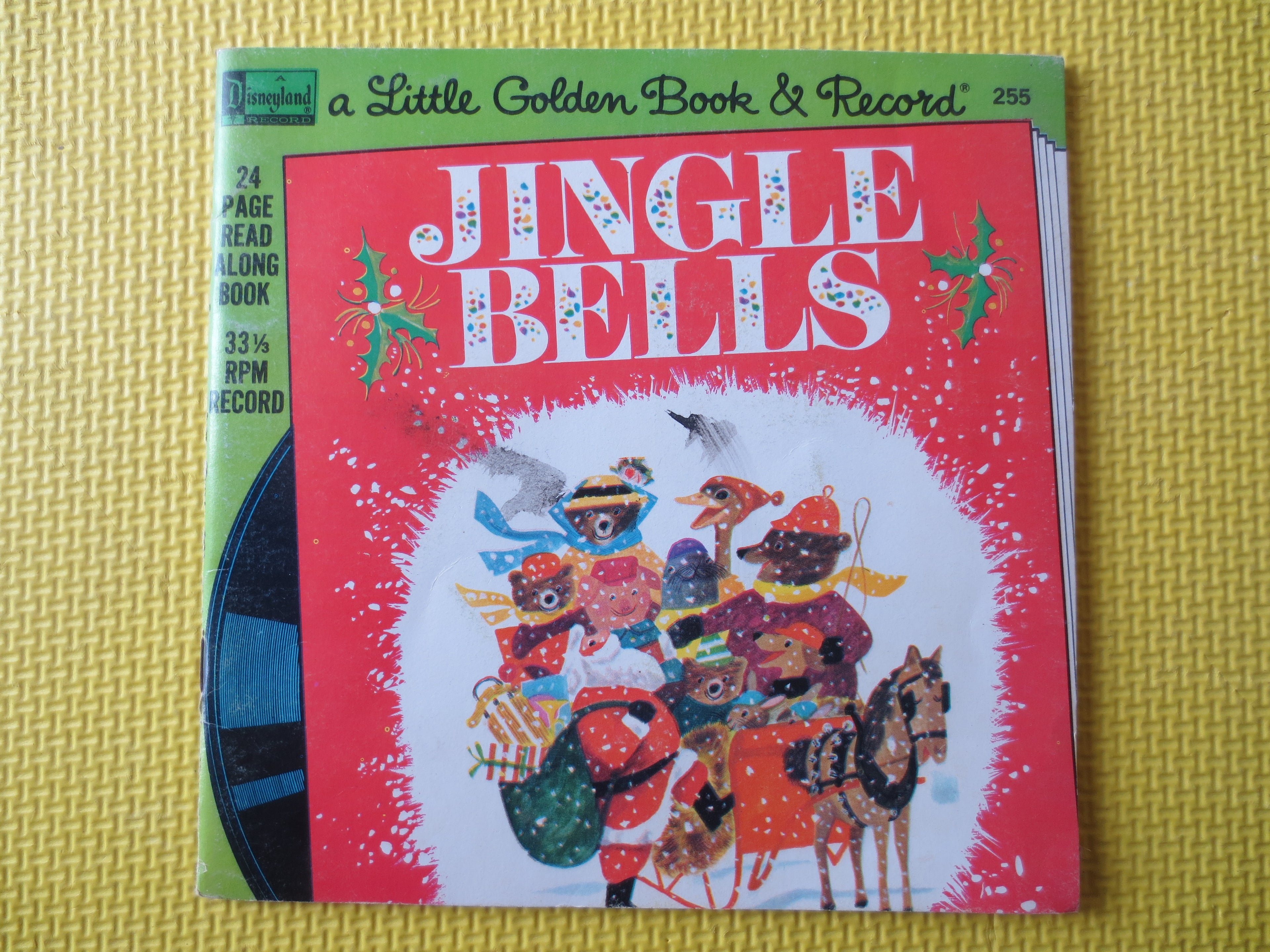 Disneyland – Jingle Bells (1976) Vinyl 7" with 24-Page Colour Book
