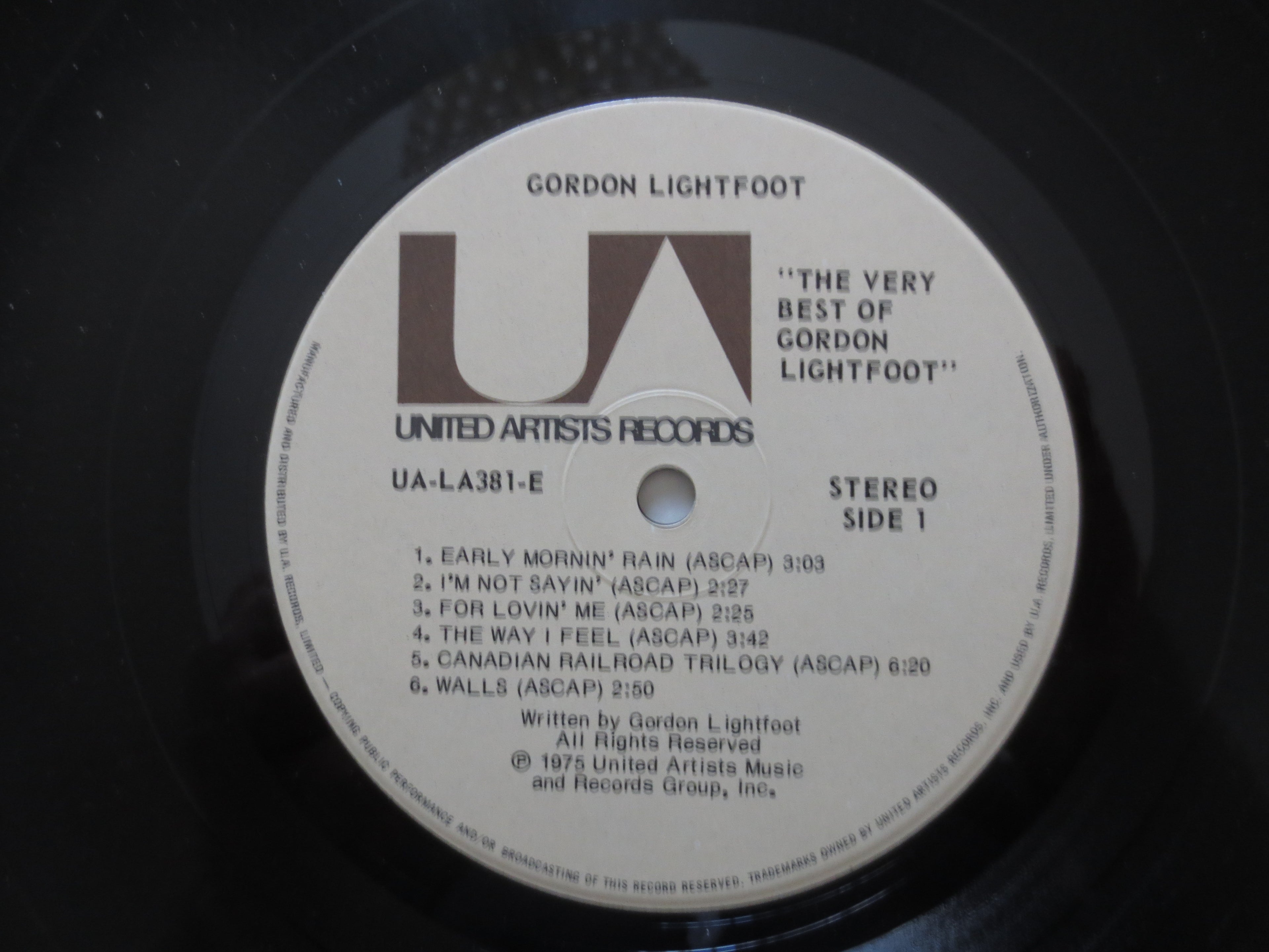 Gordon Lightfoot – The Very Best of Gordon Lightfoot (1975) Vinyl LP