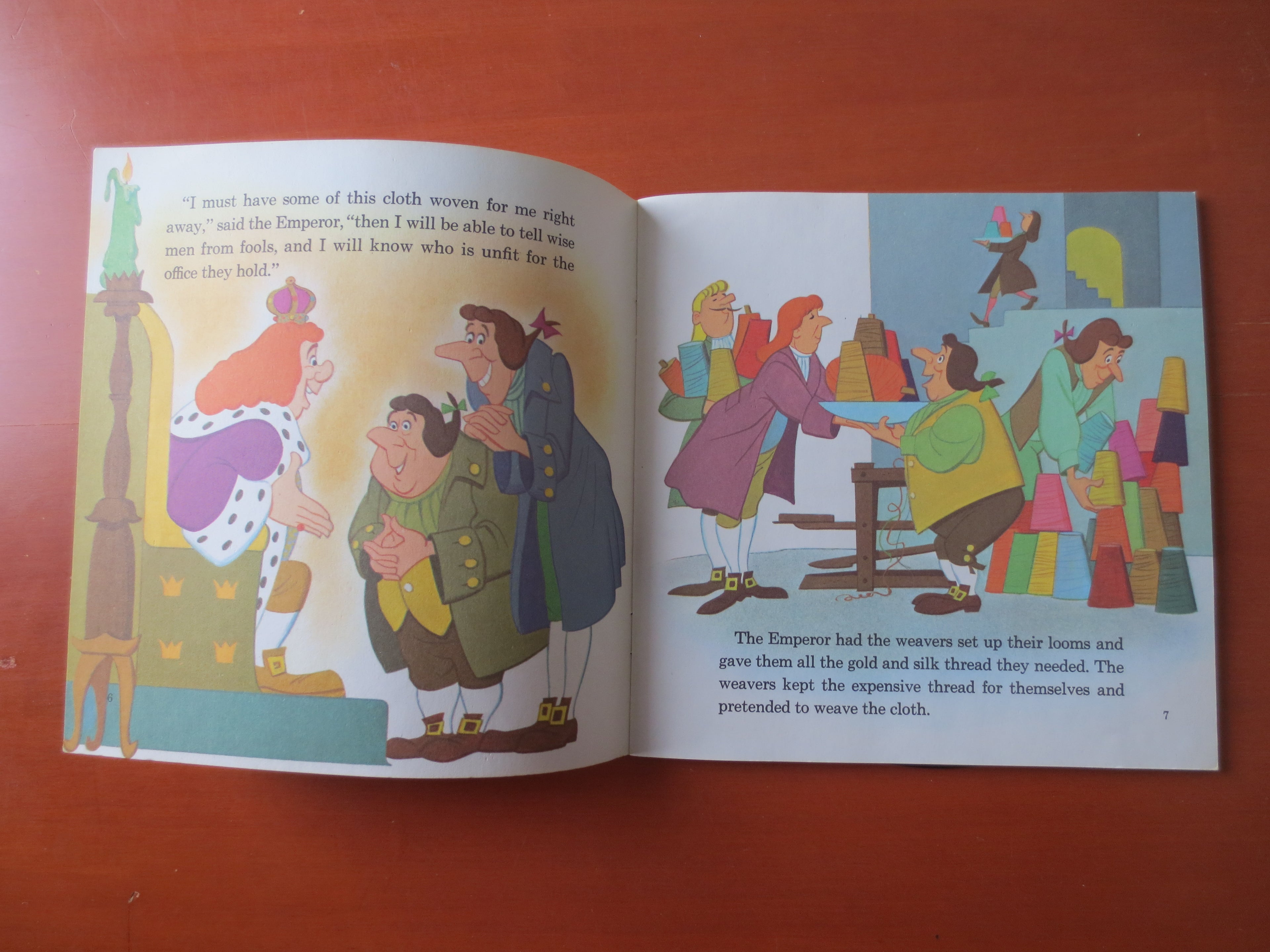 Disneyland – The Emperor's New Clothes (1970) Vinyl 7" with 24-Page Colour Book