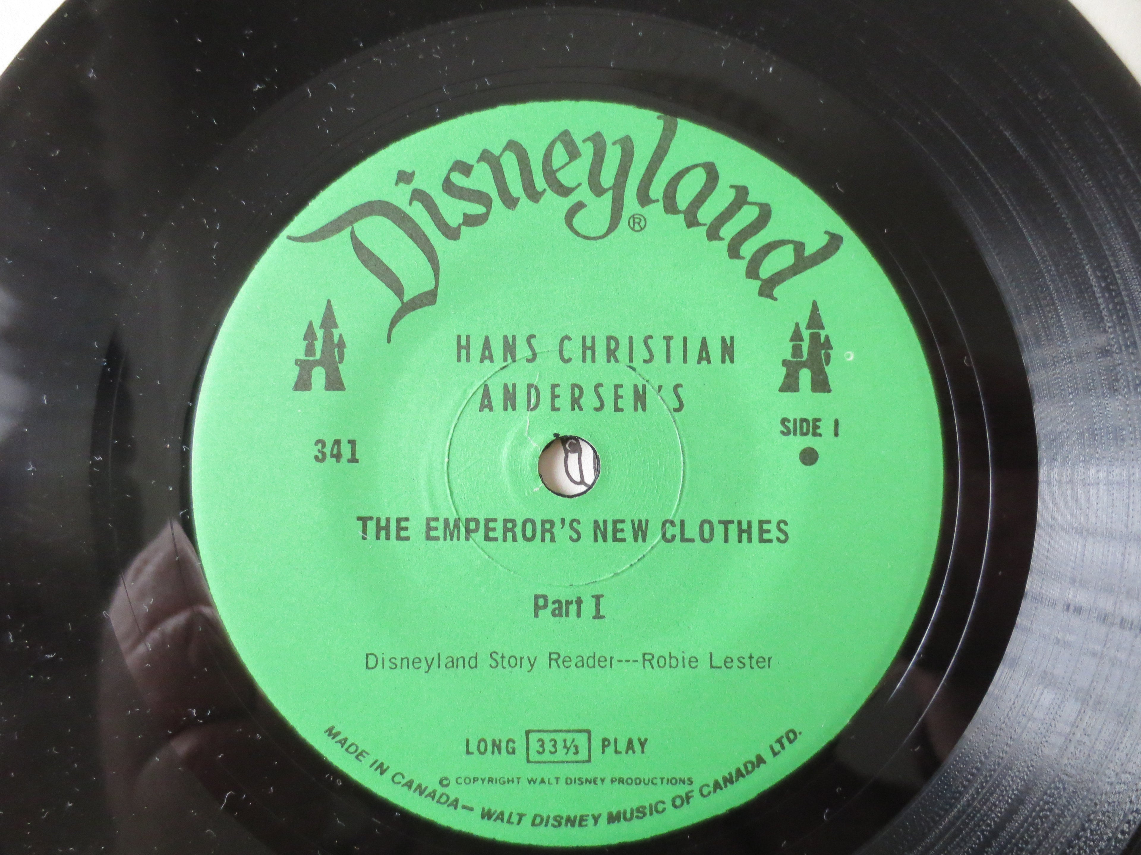 Disneyland – The Emperor's New Clothes (1970) Vinyl 7" with 24-Page Colour Book