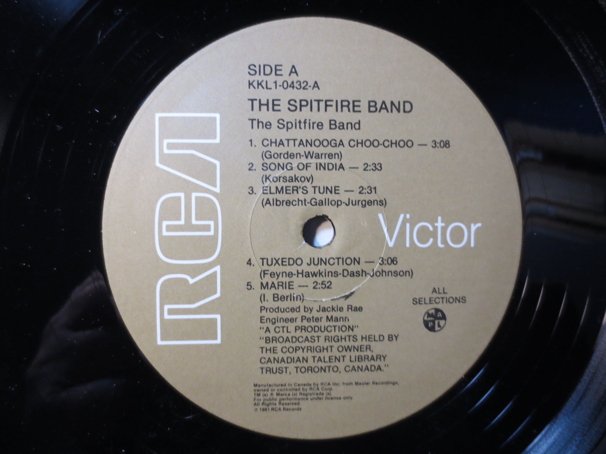 The Spitfire Band – The Spitfire Band (1981) Vinyl LP