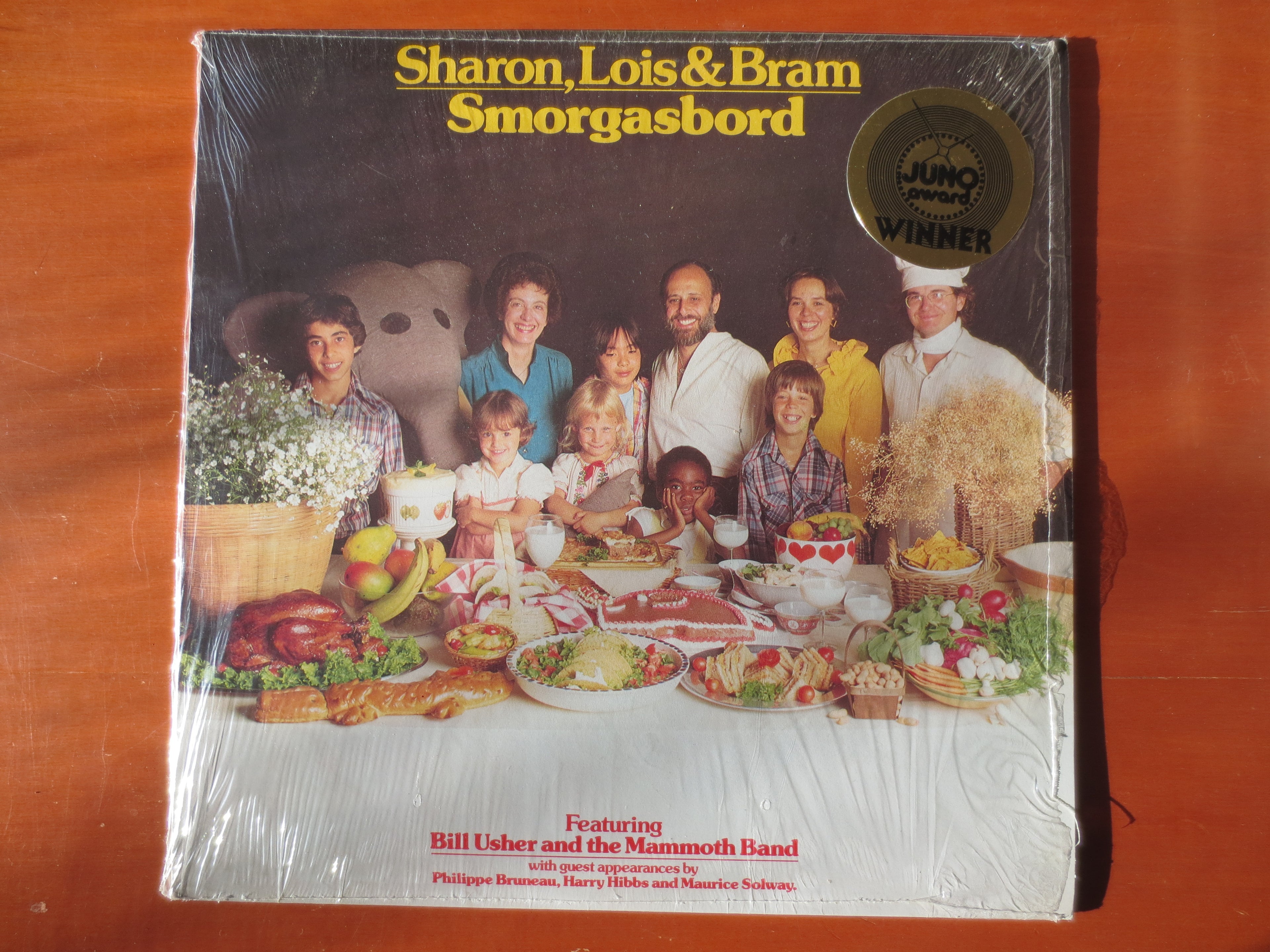 Sharon, Lois & Bram – Smorgasbord (1979) Vinyl LP