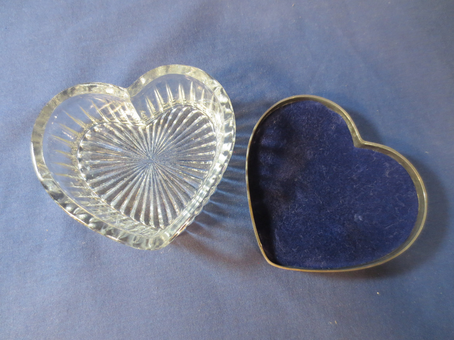 Vintage GLASS, HEART BOX, Vintage Cut Glass, Cut Glass Heart, Heart Shaped Box, Etched Glass, Etched Glassware, Glass Jewelry Box, Boxes