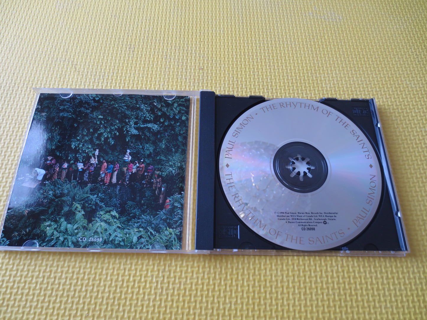 PAUL SIMON, RHYTHM of the Saints, Paul Simon cds, Folk Music cd, Paul Simon Albums, Paul Simon lps, Cds, 1990 Compact Discs