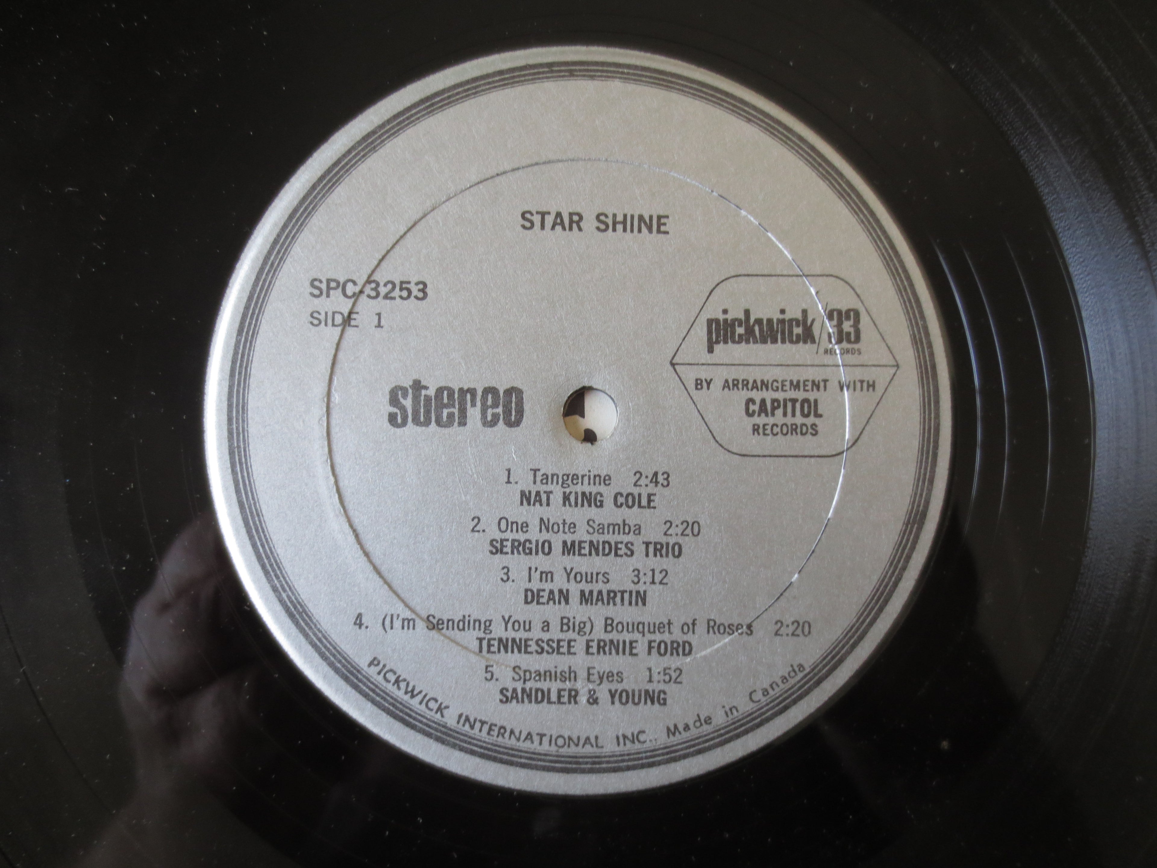 Star Shine – Dean Martin, Judy Garland & More (1971) Vinyl LP