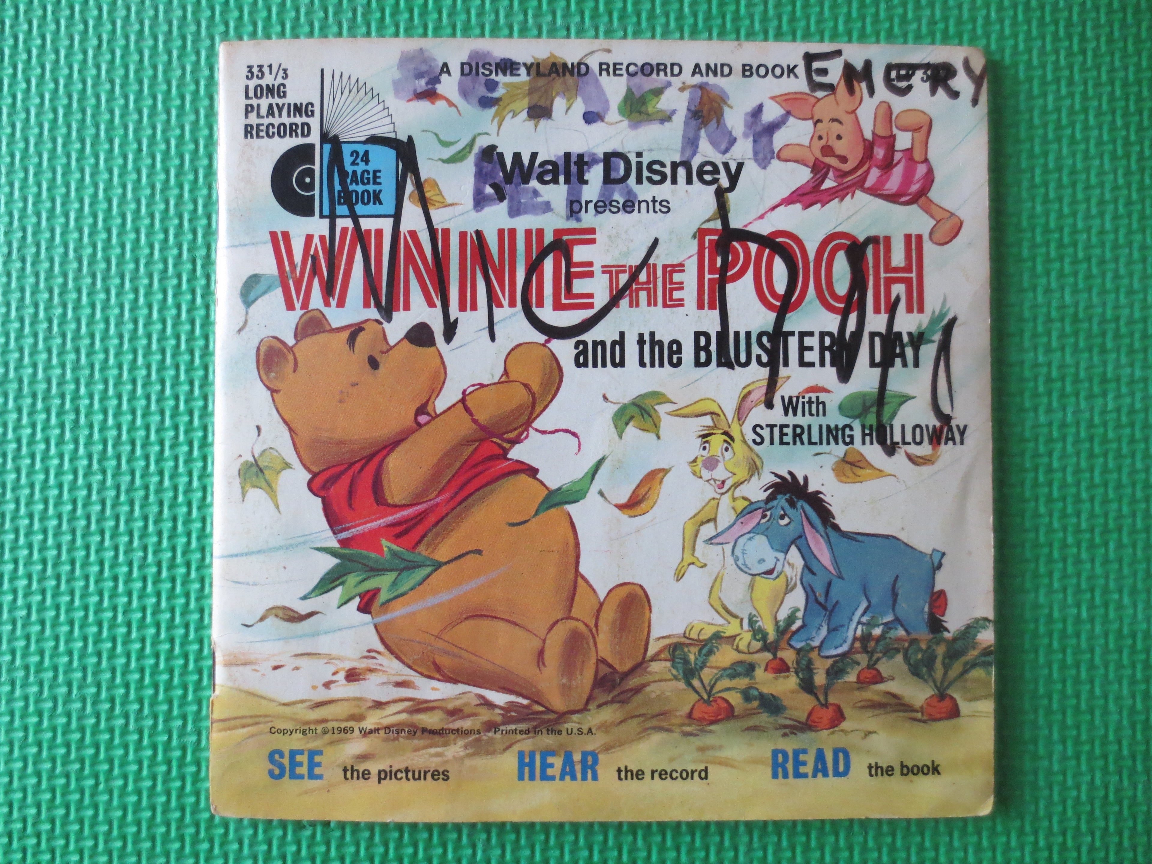 Disneyland Records – Winnie the Pooh (1969) [Vinyl LP + Book]