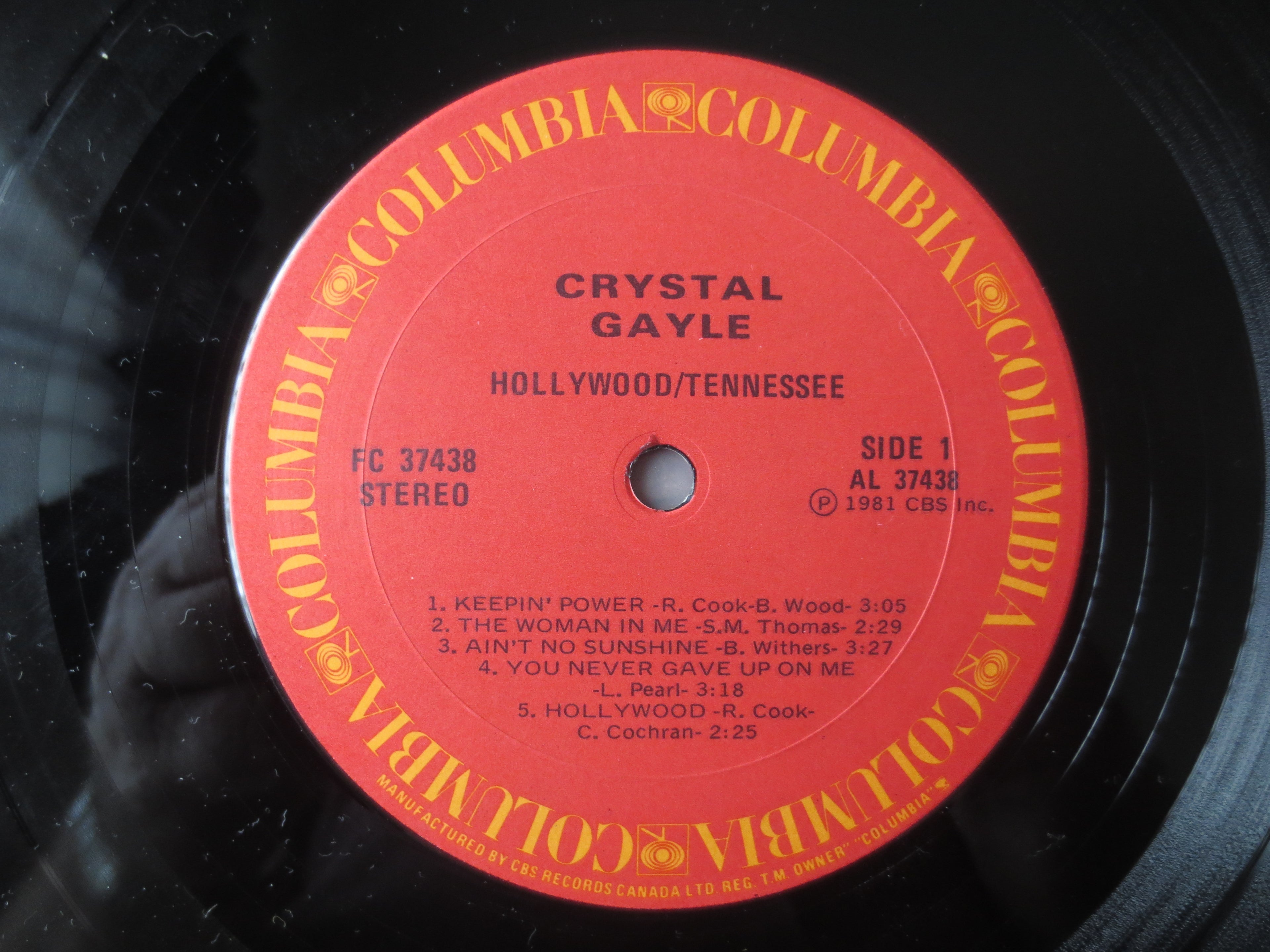Crystal Gayle – Hollywood Tennessee (1981) [Vinyl LP]