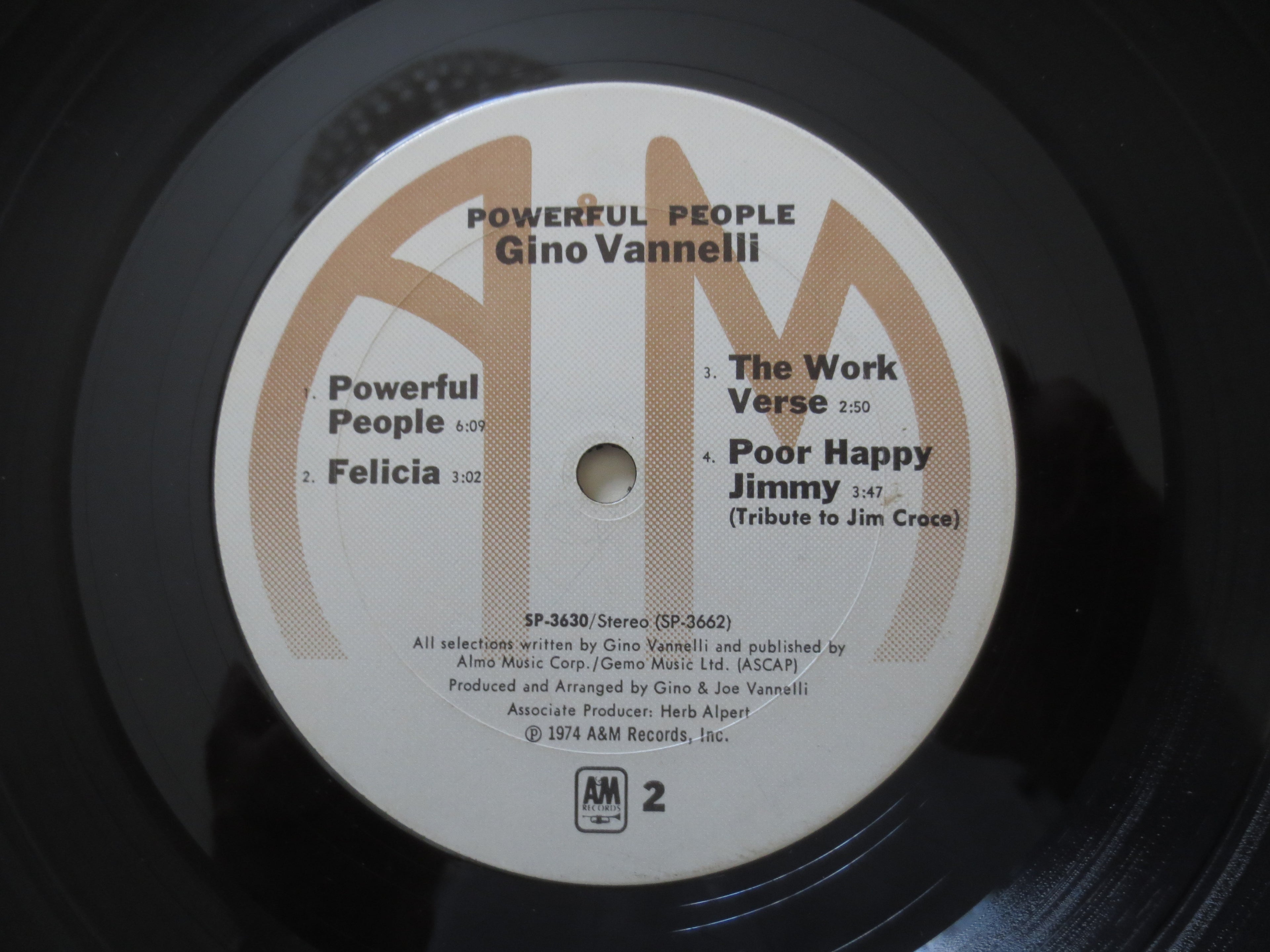 Gino Vannelli – Powerful People (1974) [Vinyl LP]