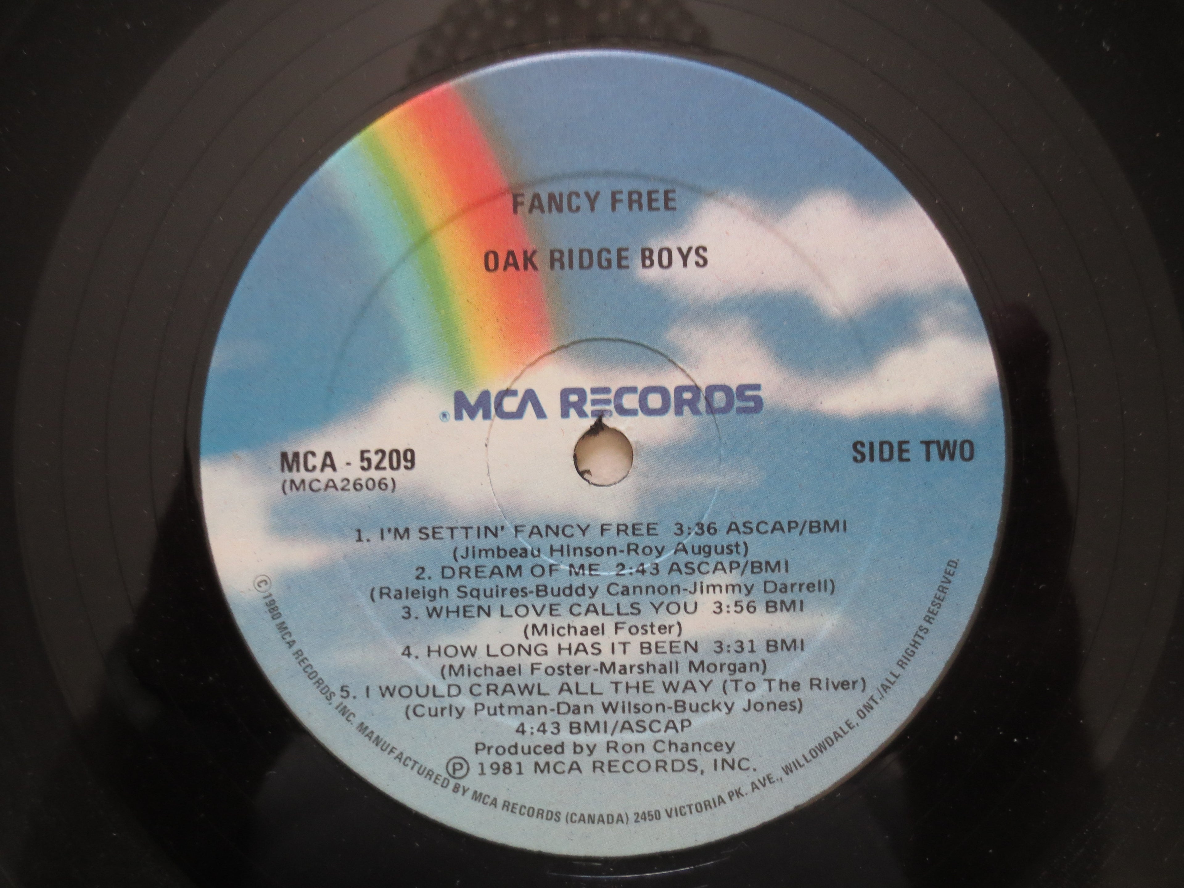 The Oak Ridge Boys – Fancy Free (1981) Vinyl LP