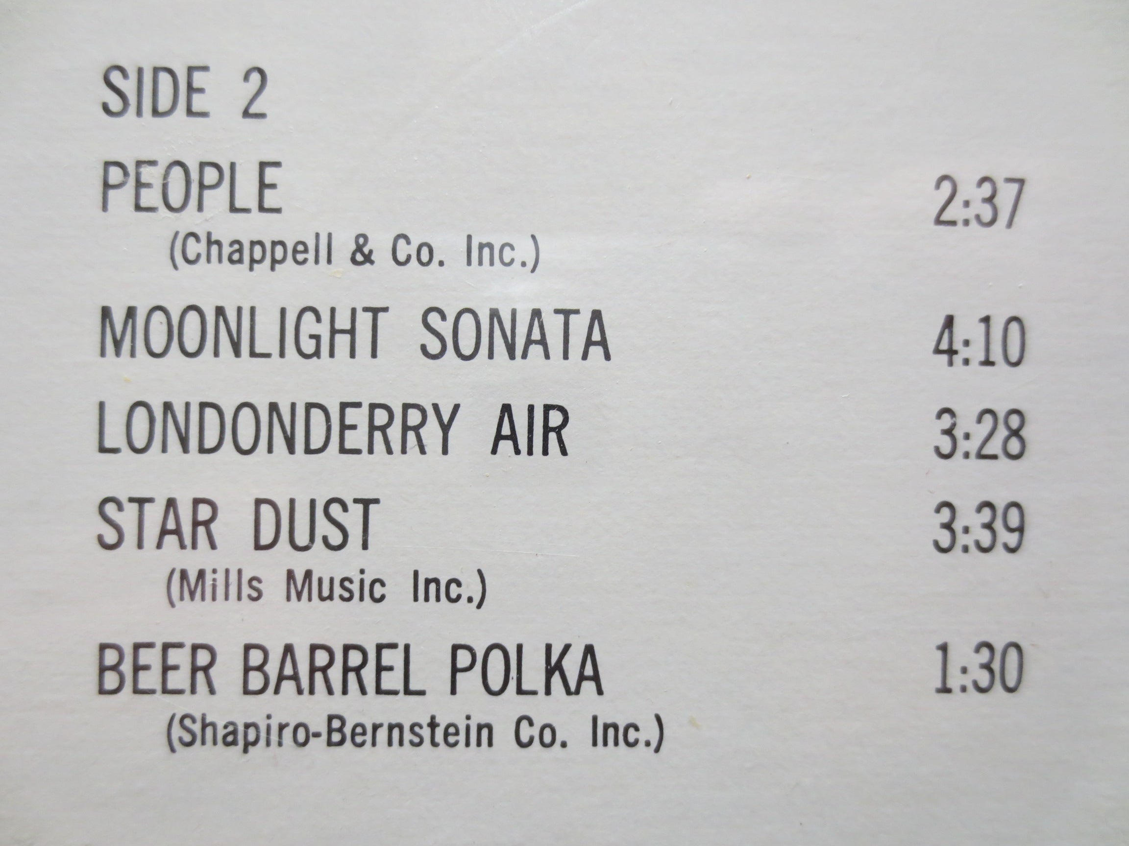 Liberace – Strangers in the Night (1967) Vinyl LP