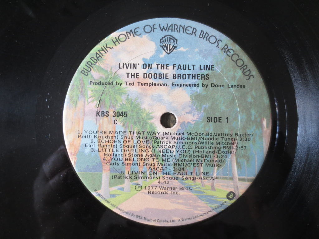 The Doobie Brothers – Livin' on the Fault Line (1977) Vinyl LP