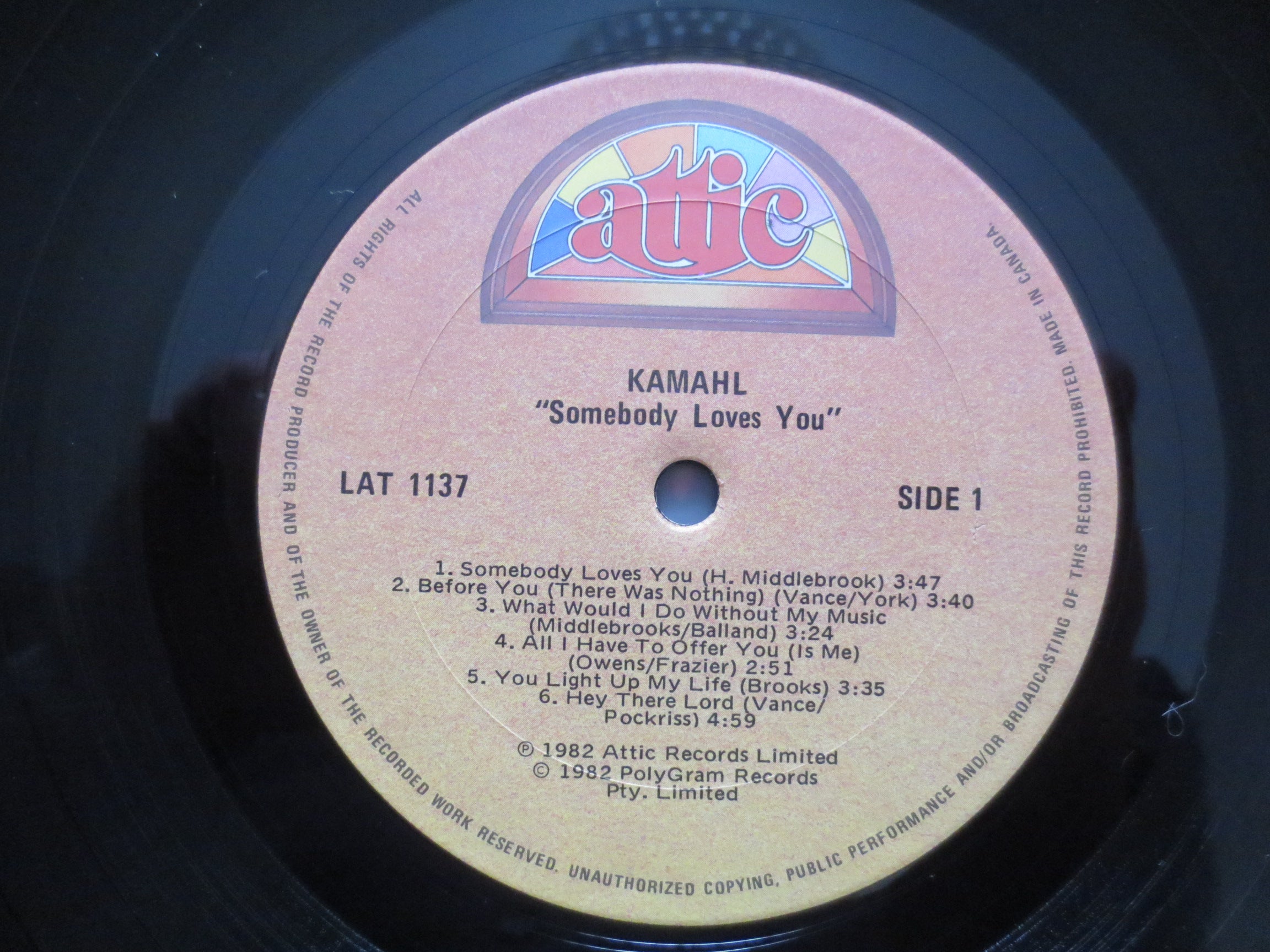 Kamahl – Somebody Loves You (1982) Vinyl LP
