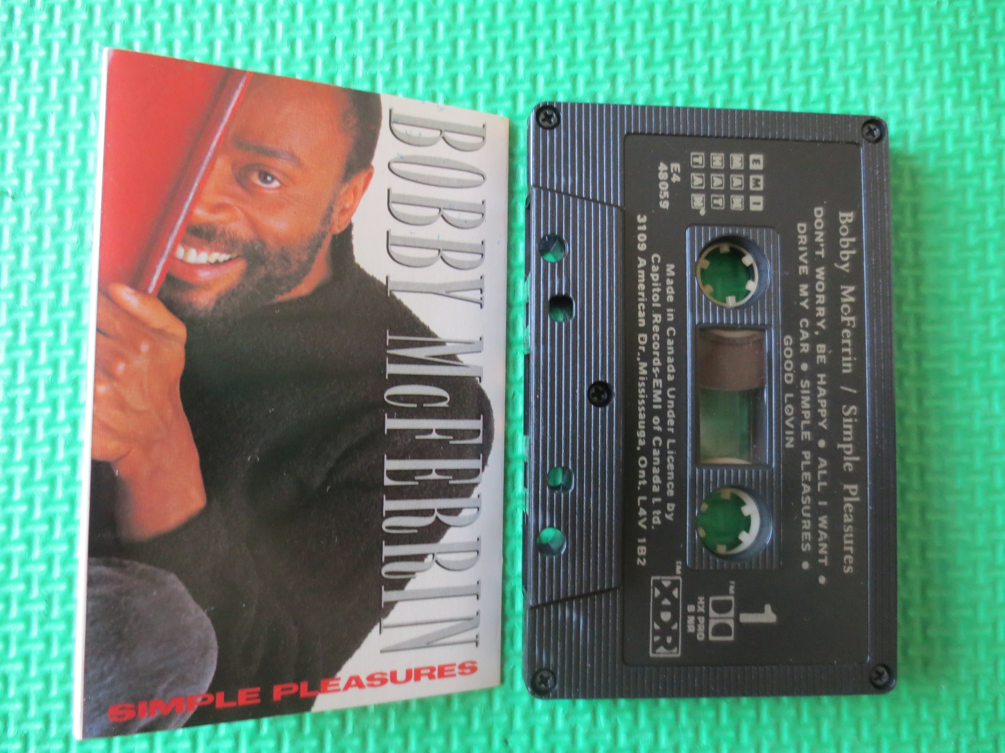 Bobby McFerrin – Simple Pleasures (1988) Cassette