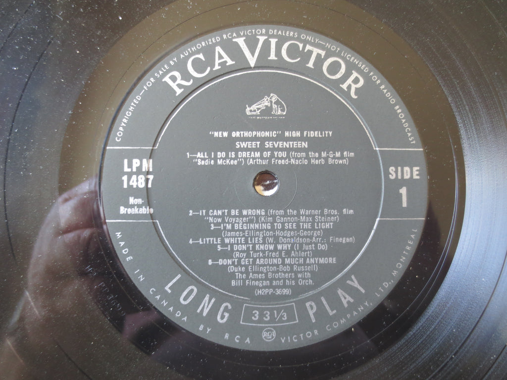 The Ames Brothers – Sweet Seventeen (1957) Vinyl LP